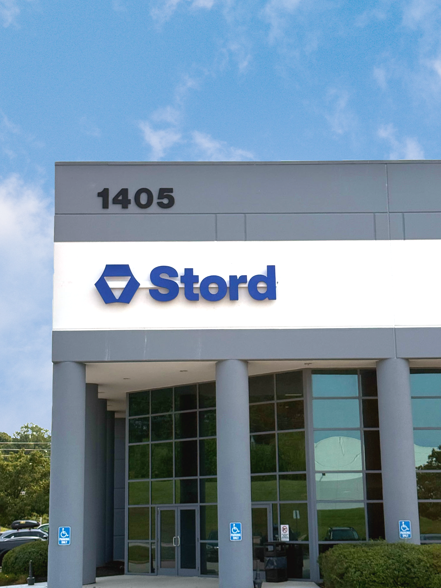 Stord channel letters installed in Hebron, Kentucky by Forward Signs