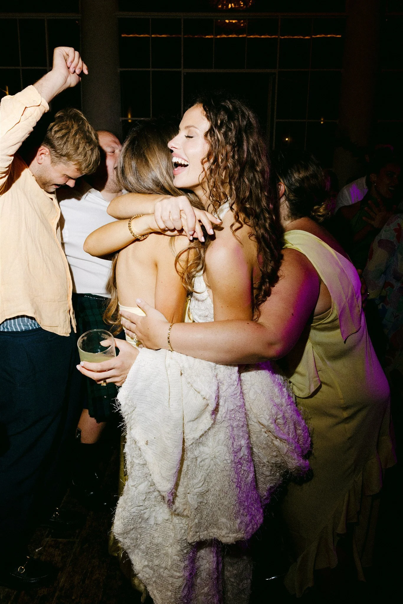 taura-jesse-old-sessions-house-london-wedding-4.jpg