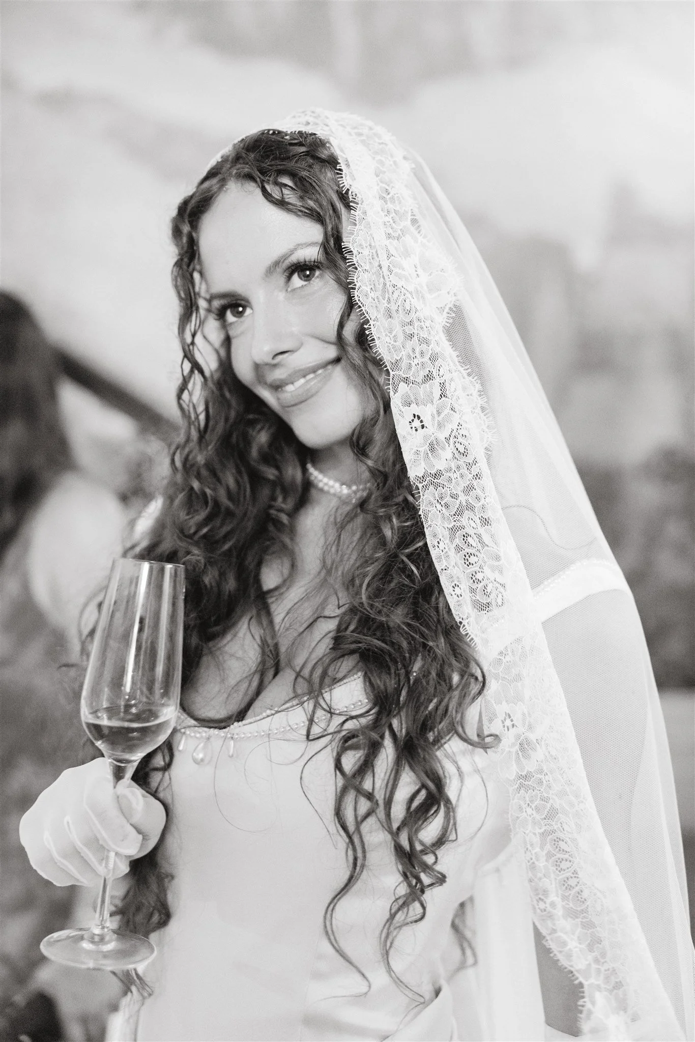 taura-jesse-old-sessions-house-london-wedding-11.jpg