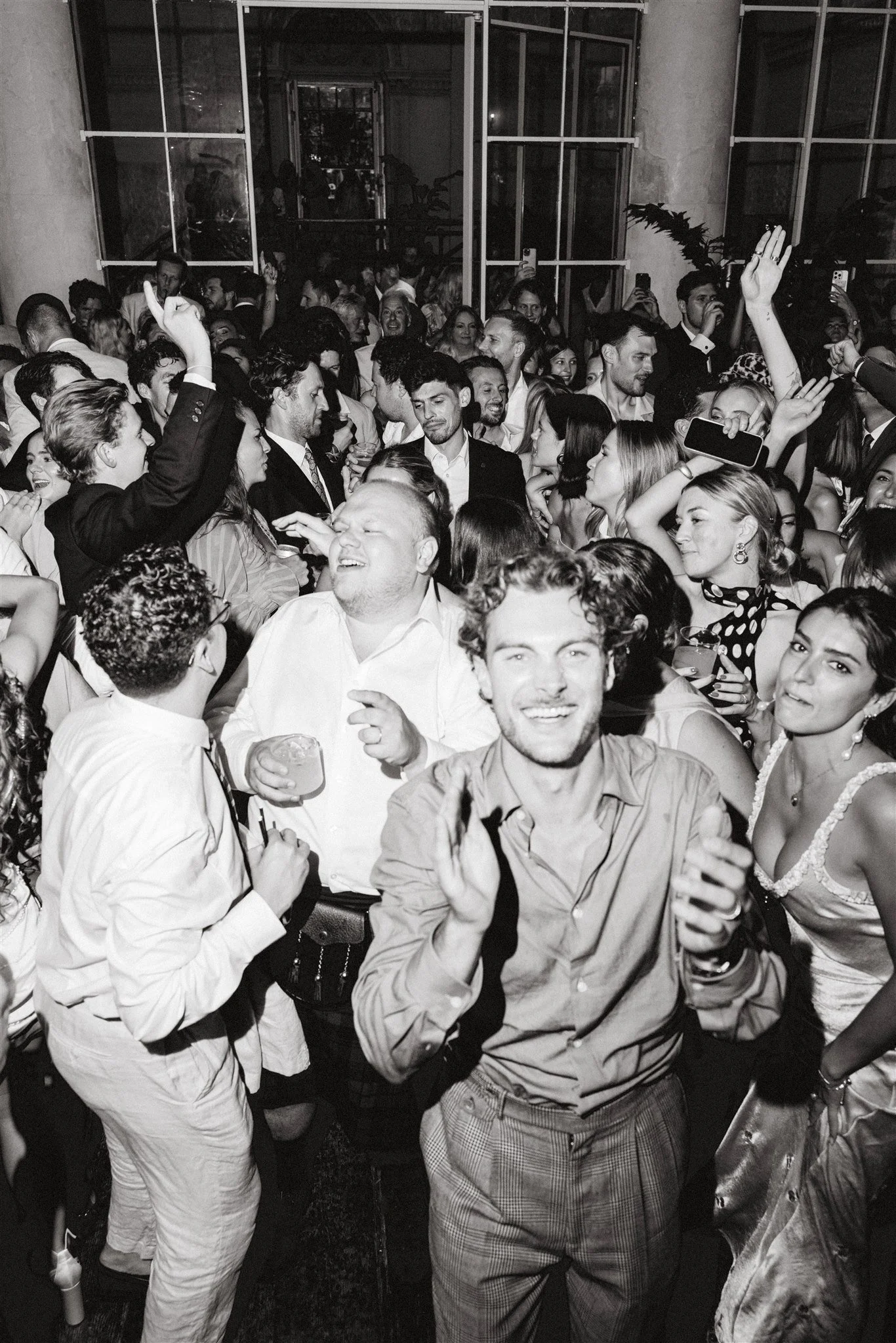 taura-jesse-old-sessions-house-london-wedding-32.jpg