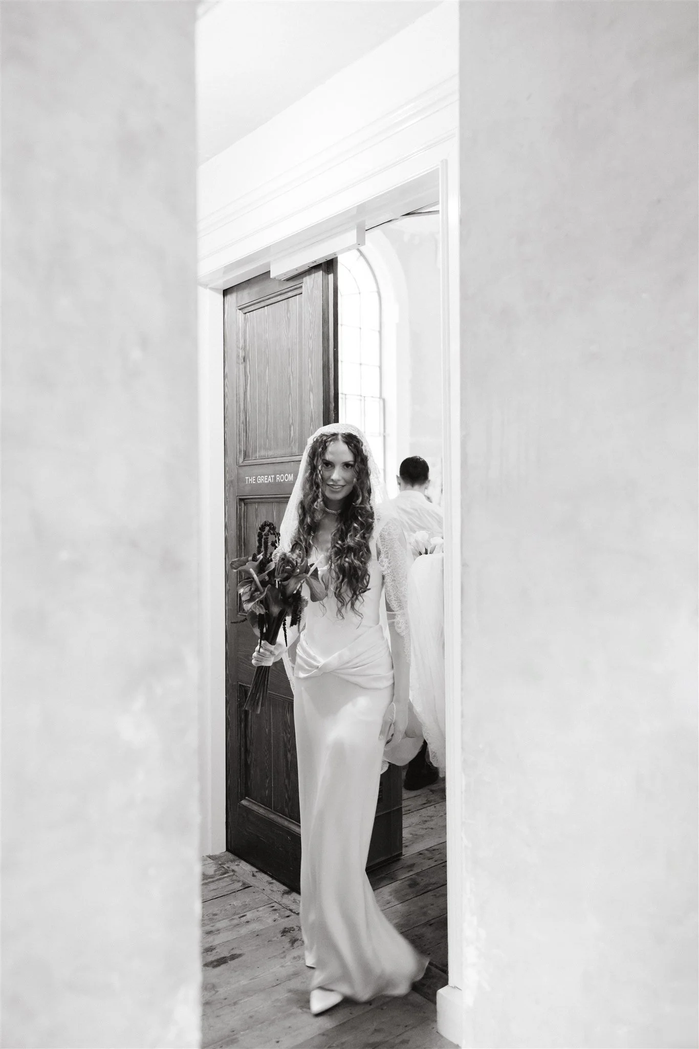 taura-jesse-old-sessions-house-london-wedding-54.jpg