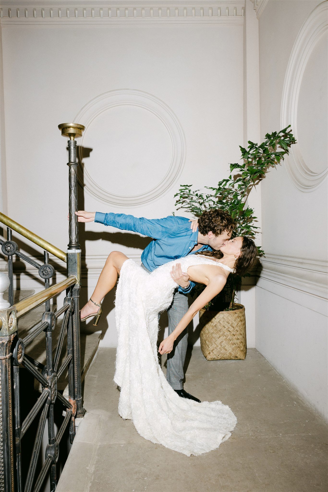 taura-jesse-old-sessions-house-london-wedding-64.jpg