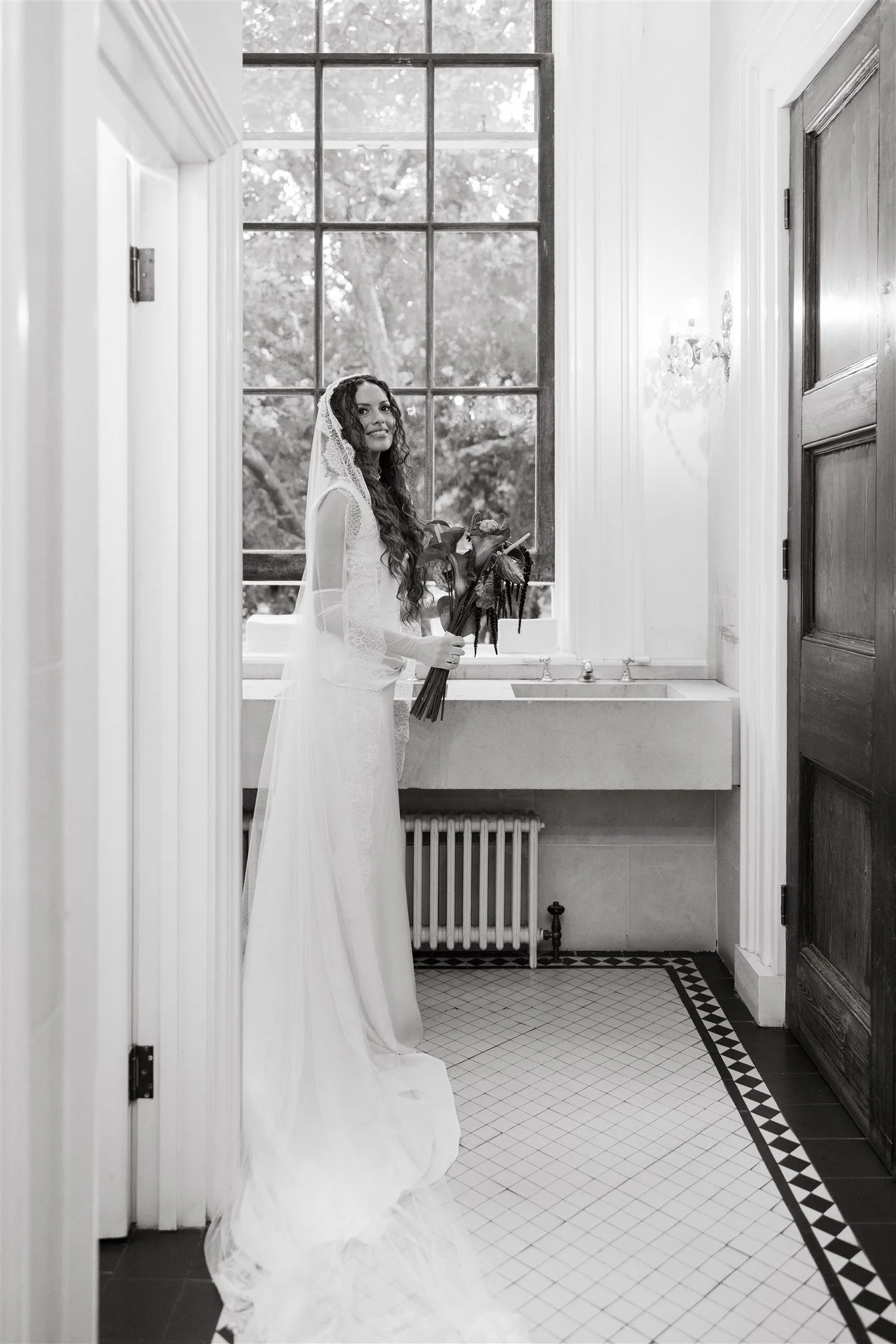 taura-jesse-old-sessions-house-london-wedding-78.jpg