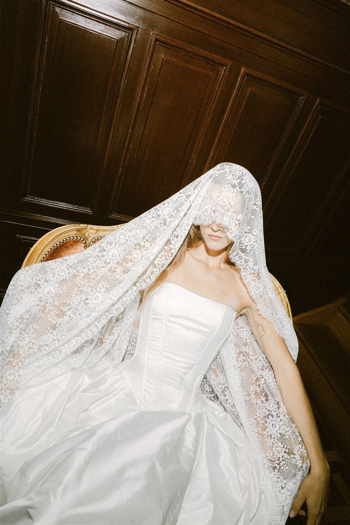 avant-garde-wedding-photography-yolanta-birkhane-105.jpg