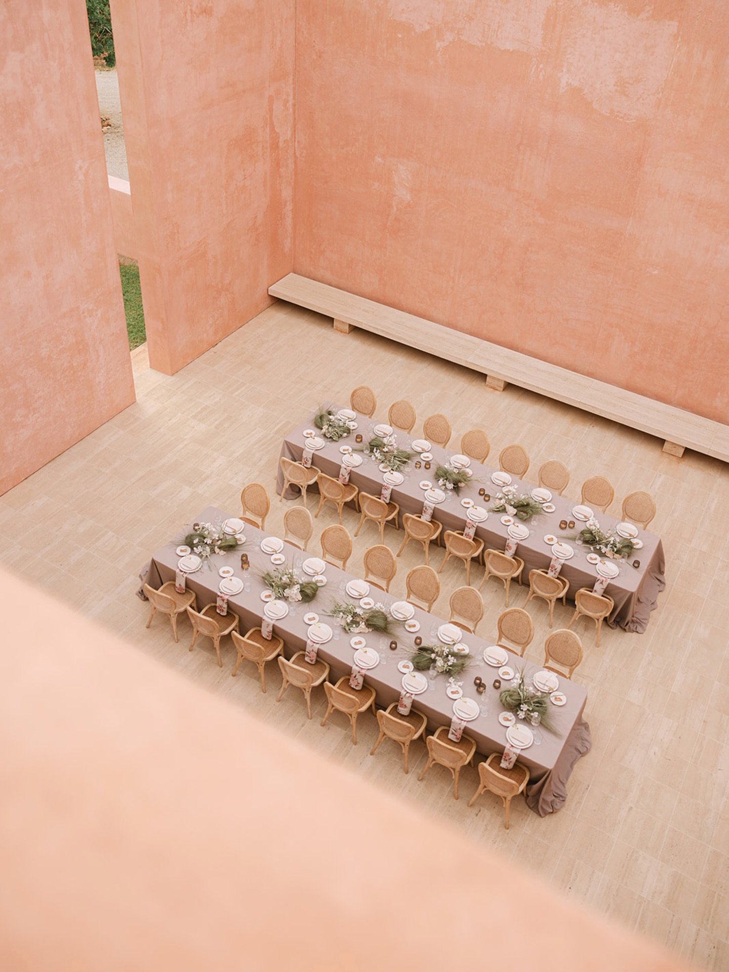 this one&rsquo;s for the minimalists

Neuendorf House, Mallorca 
November, 2023