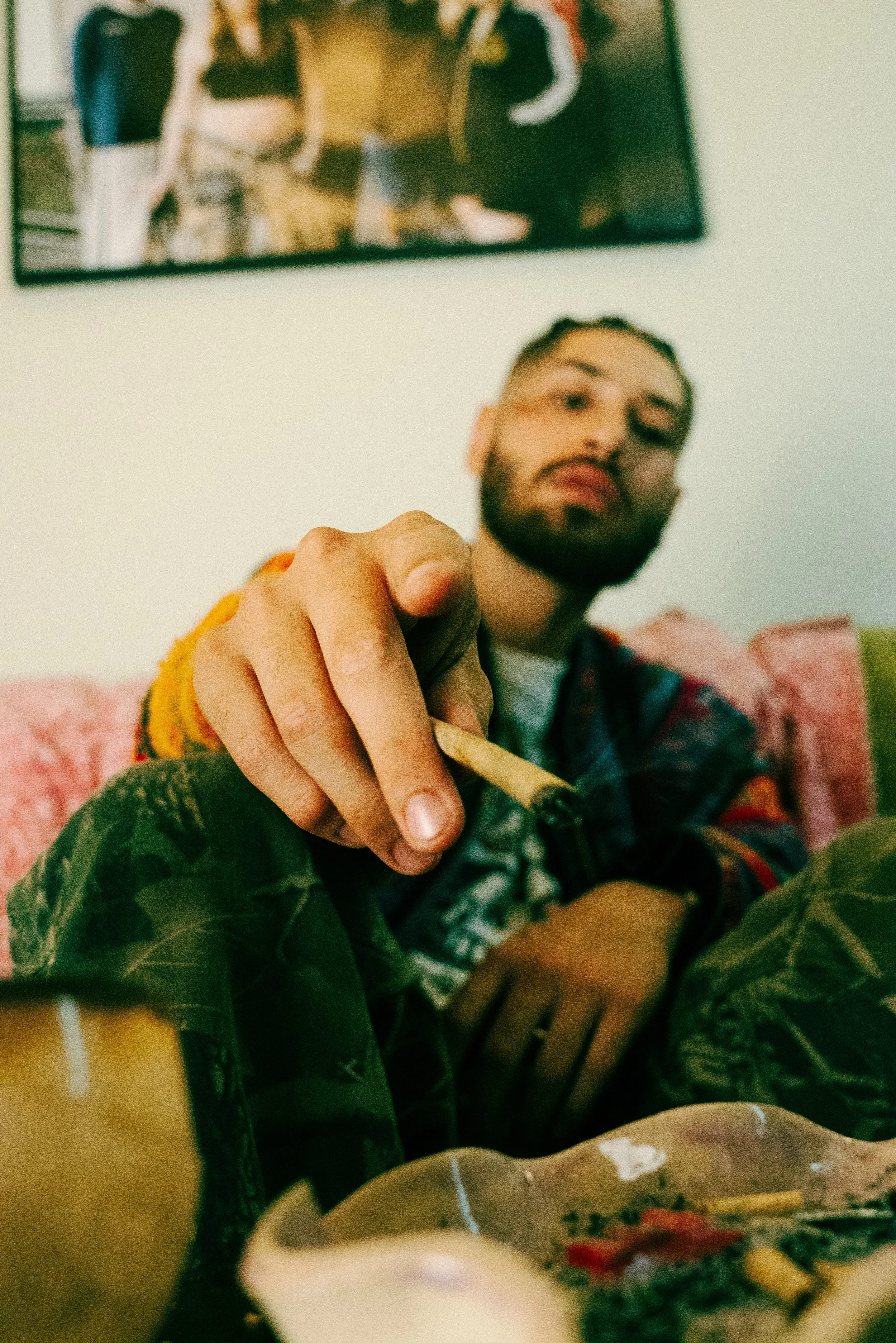 JO - BURNING A SPLIFF-50.jpg