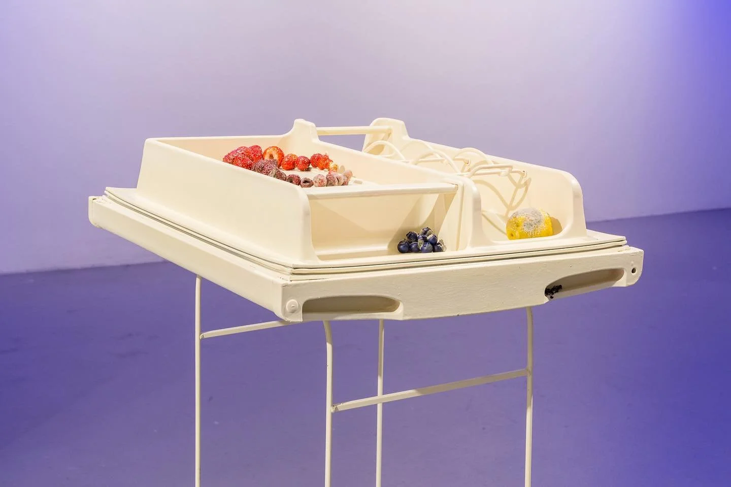 Avoidance, 2023
Thesis exhibition, Laverne Krause Gallery
Eugene, OR

#jewelry #contemporaryjewelry #spoiled #contemporaryart