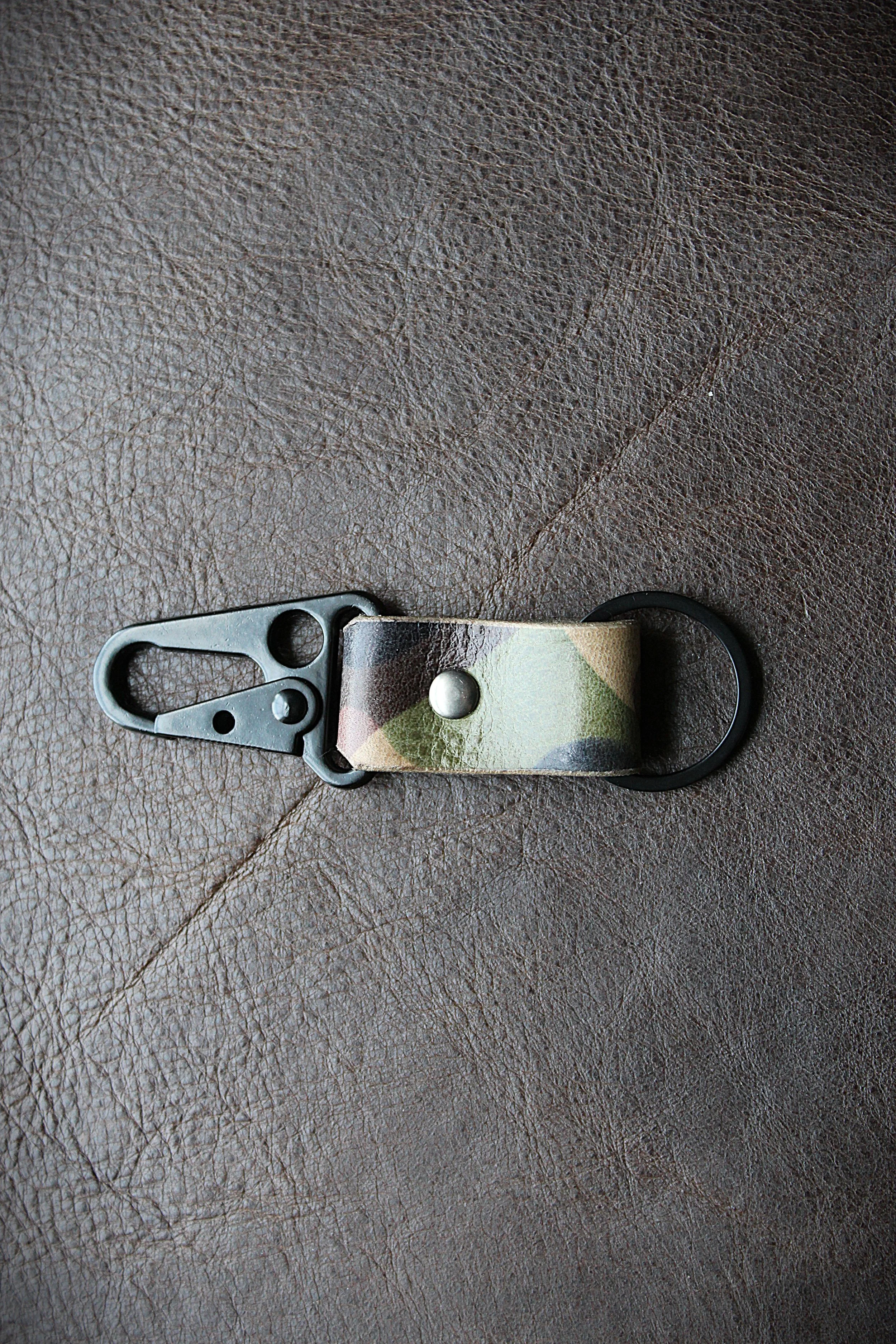 KEYCHAIN - CAMO VEG TAN