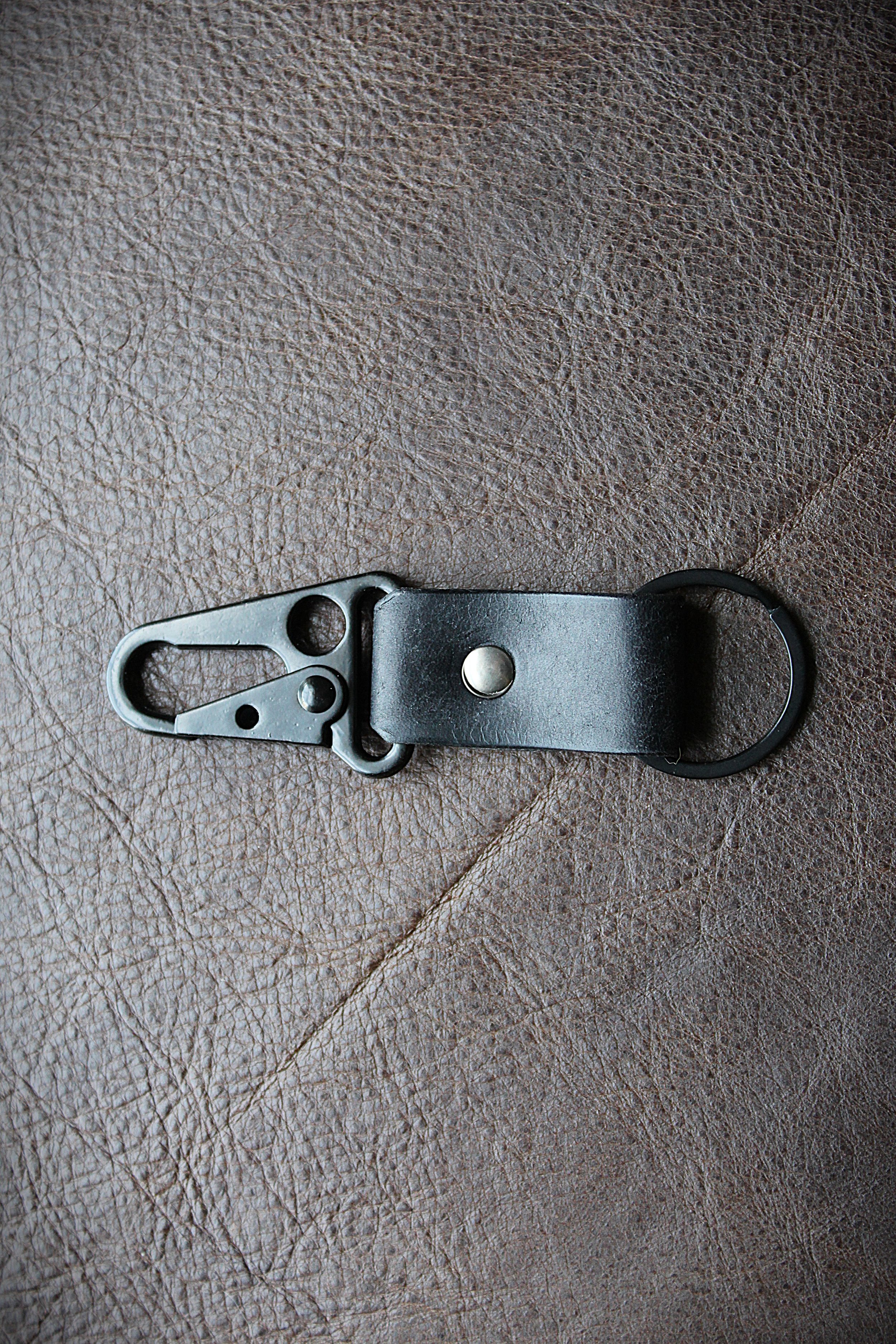 KEYCHAIN - BLACK PUEBLO