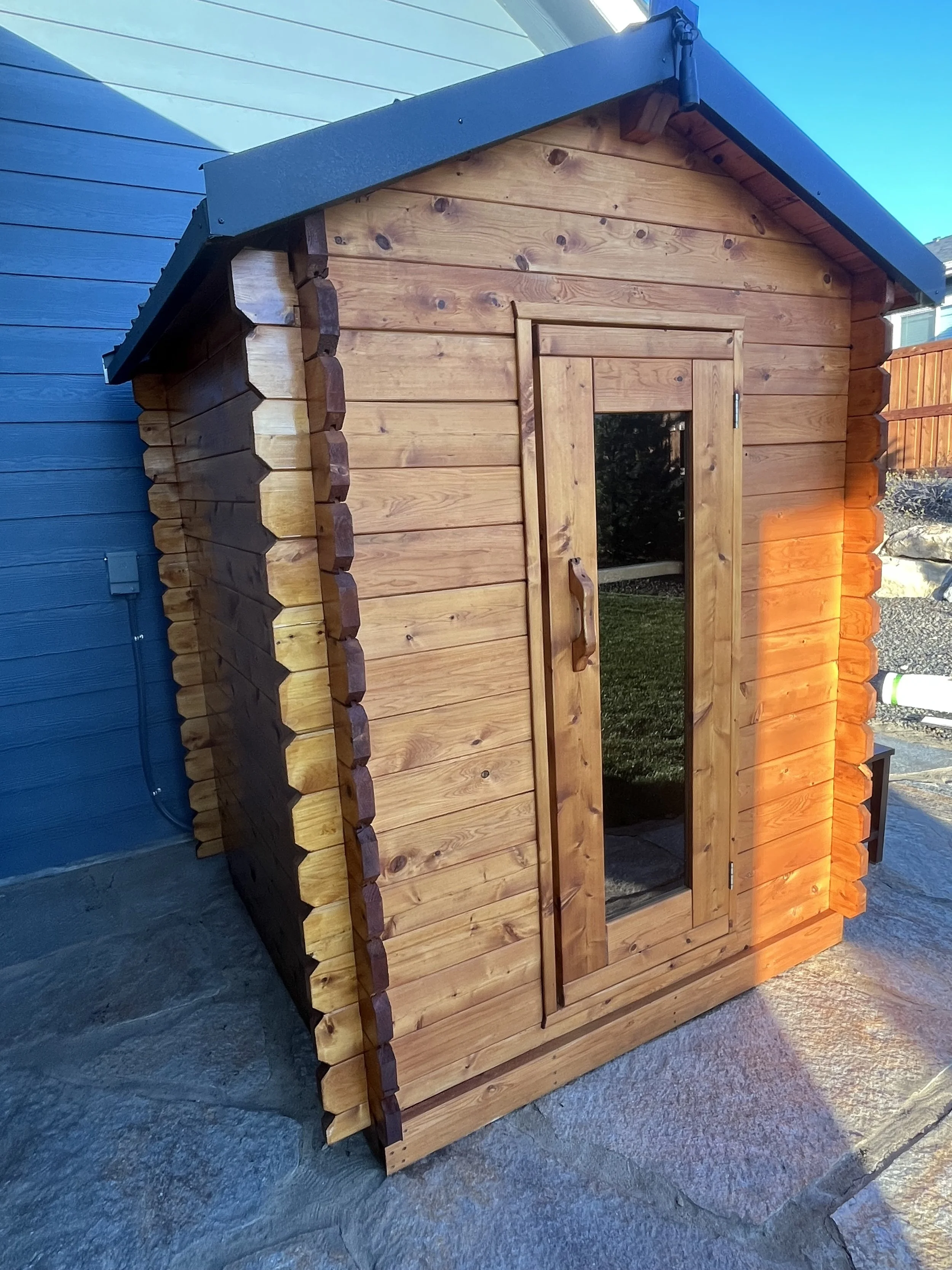 Oranssi project: studio shed