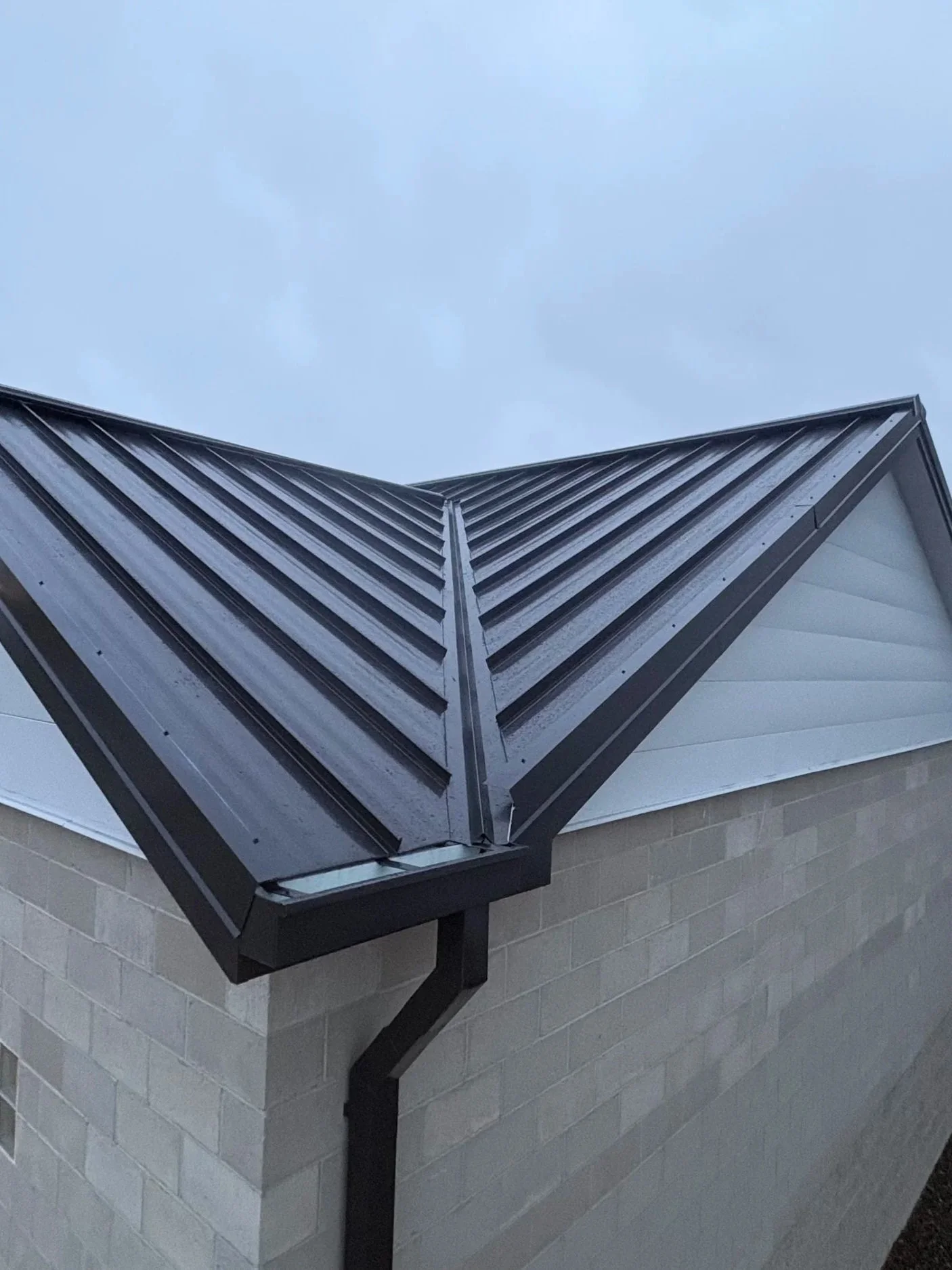 Oranssi project: wraparound deck