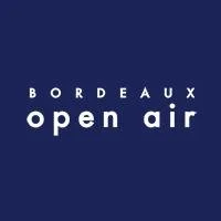 Logo avec le texte "Bordeaux open air" sur fond bleu