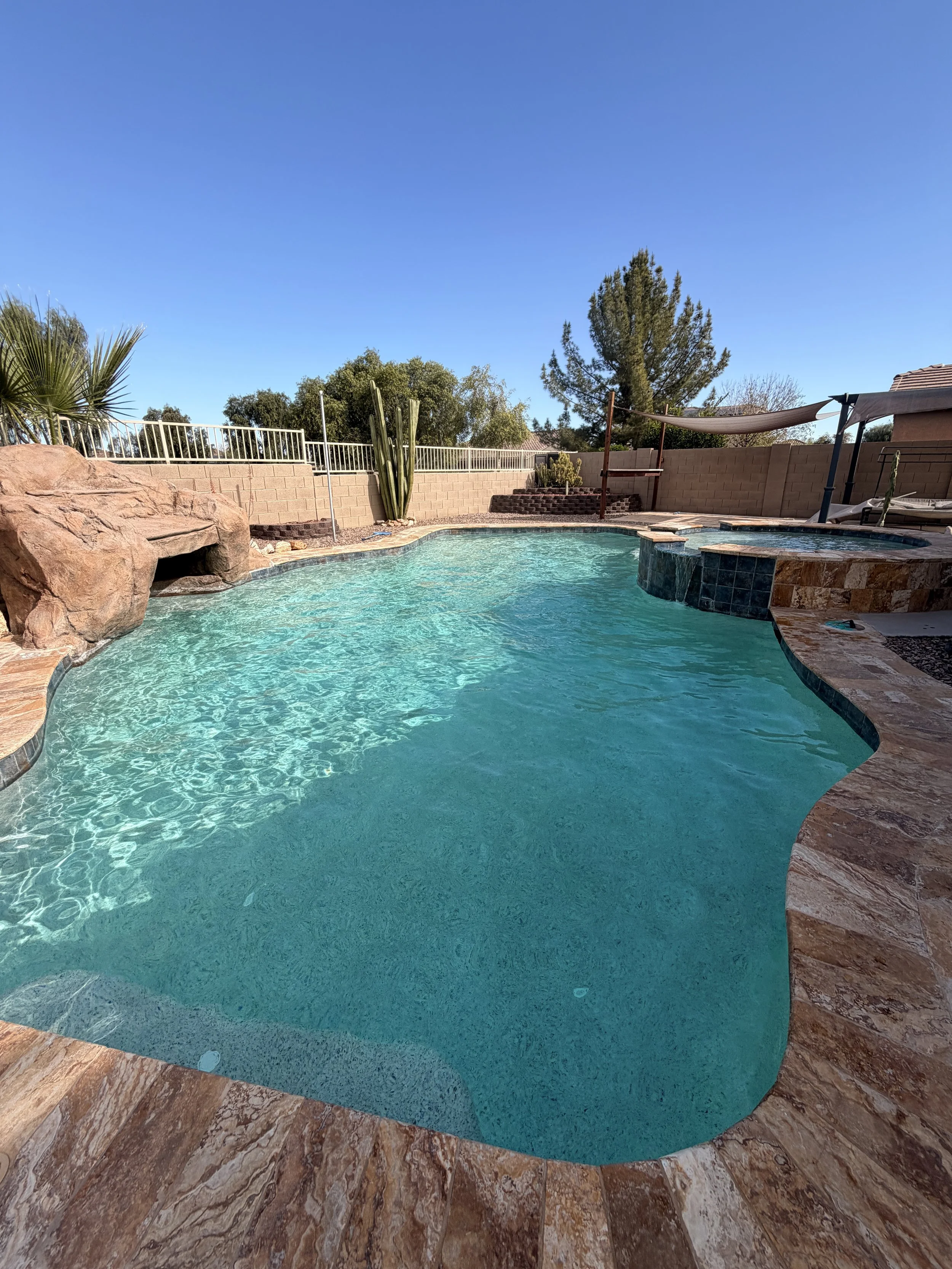Swimming pool cleaning peoria az
