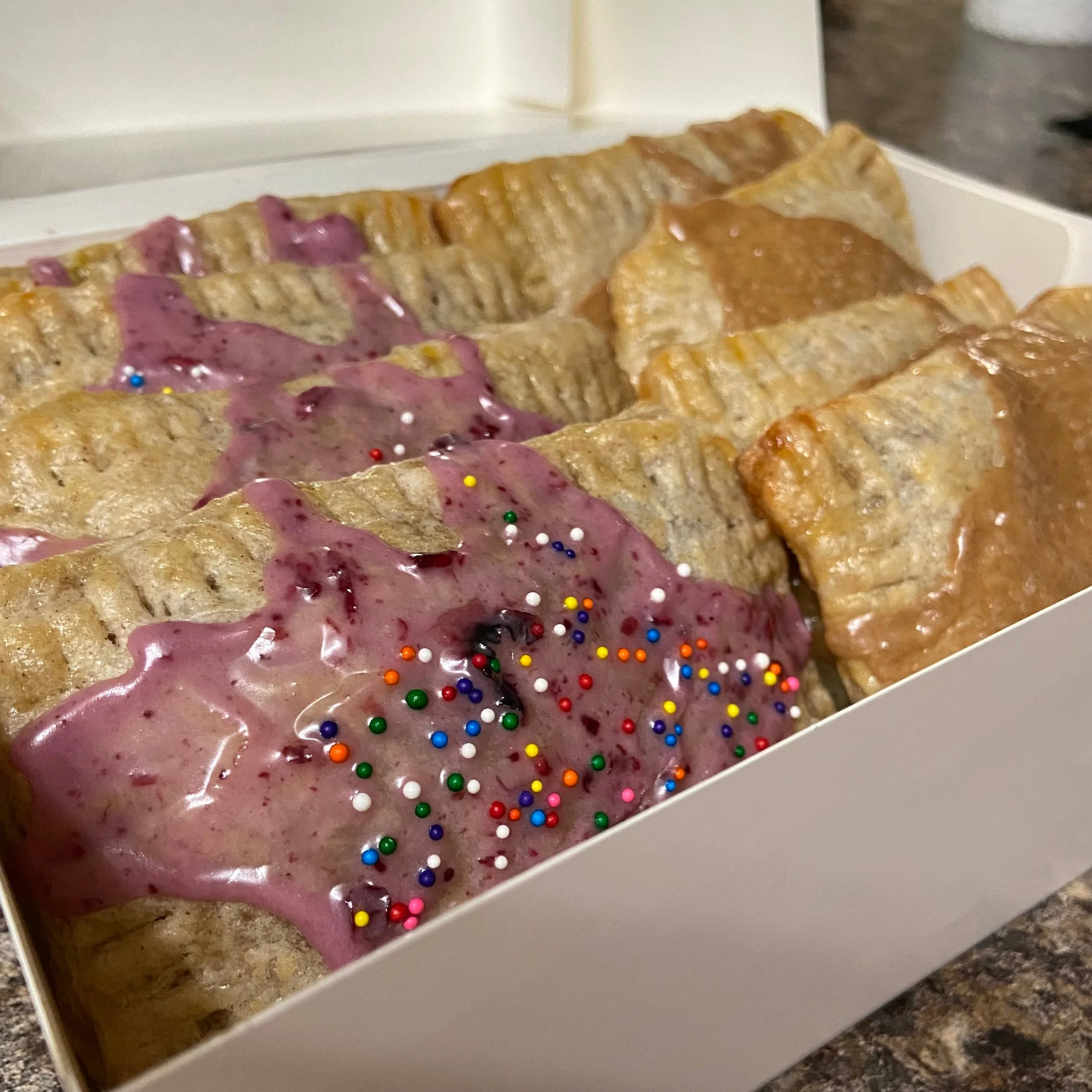 Hip To Be Square- Assorted Hand Pie Box