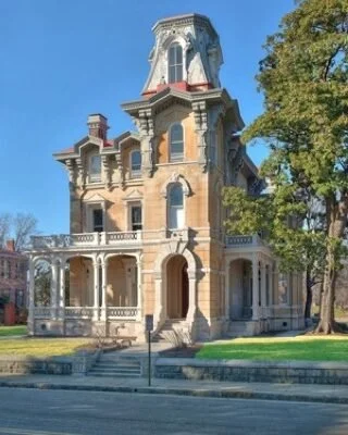 The Lee House - Memphis, TN