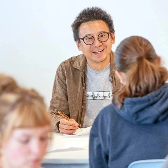 Pulitzer Prize-winning author inspires Skidmore first-year students through reading, dialogue, and discovery