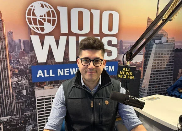 Alumnus gives the world to millions at 1010 WINS