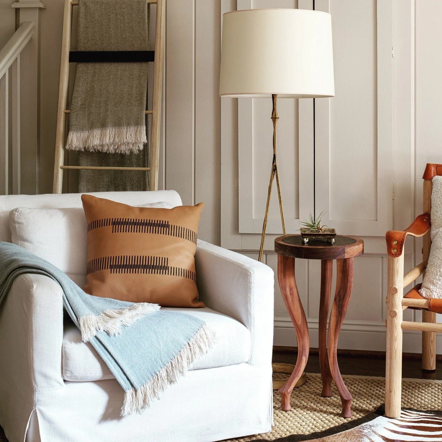 it's wild || spring in virginia...

#mcdinteriors #mcdinteriorarchitectureanddesign #mcdinteriordesign #mcdinteriorarchitecture #meticulouscustomdesign

🔨 @carnesbuilt
📸 @gordongregoryphoto