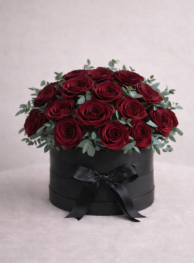 Velvet Bordeaux Rose Dome