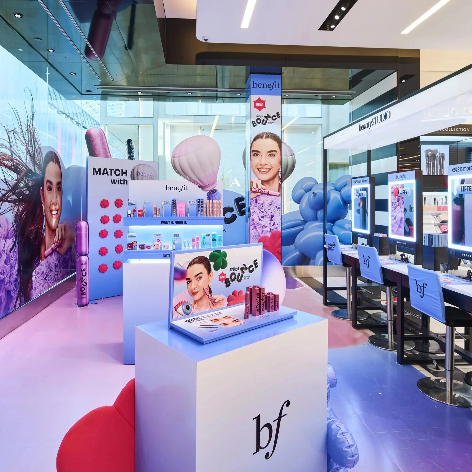 Pop-Up: Benefit Bounce Mascara at Sephora