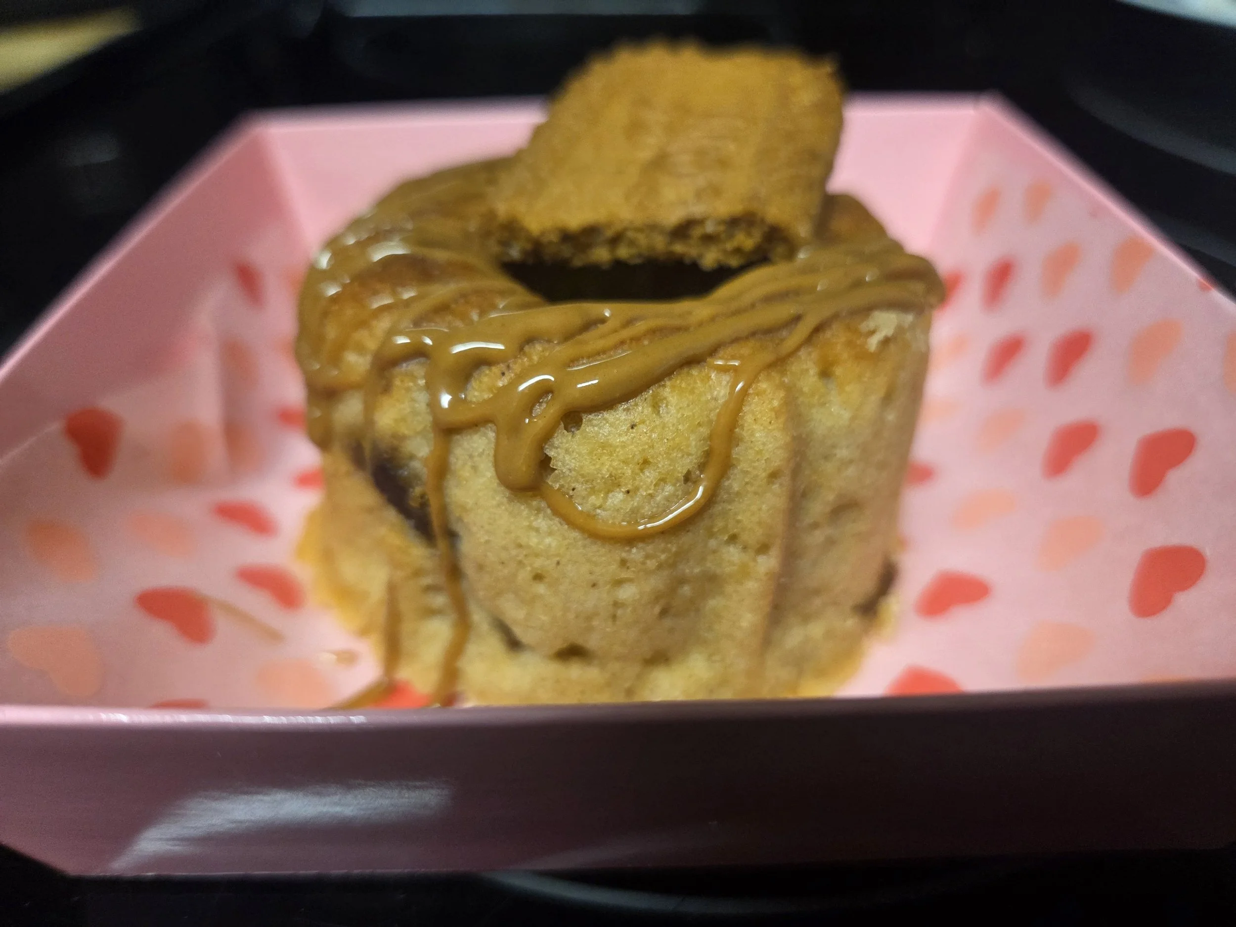 biscoff cake 1.jpg