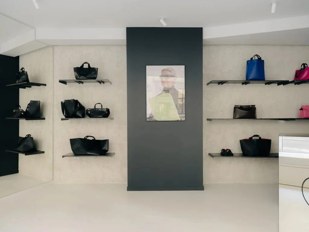 teva-amenagement-boutique-lucien-sampaix-paris-10-07.jpg
