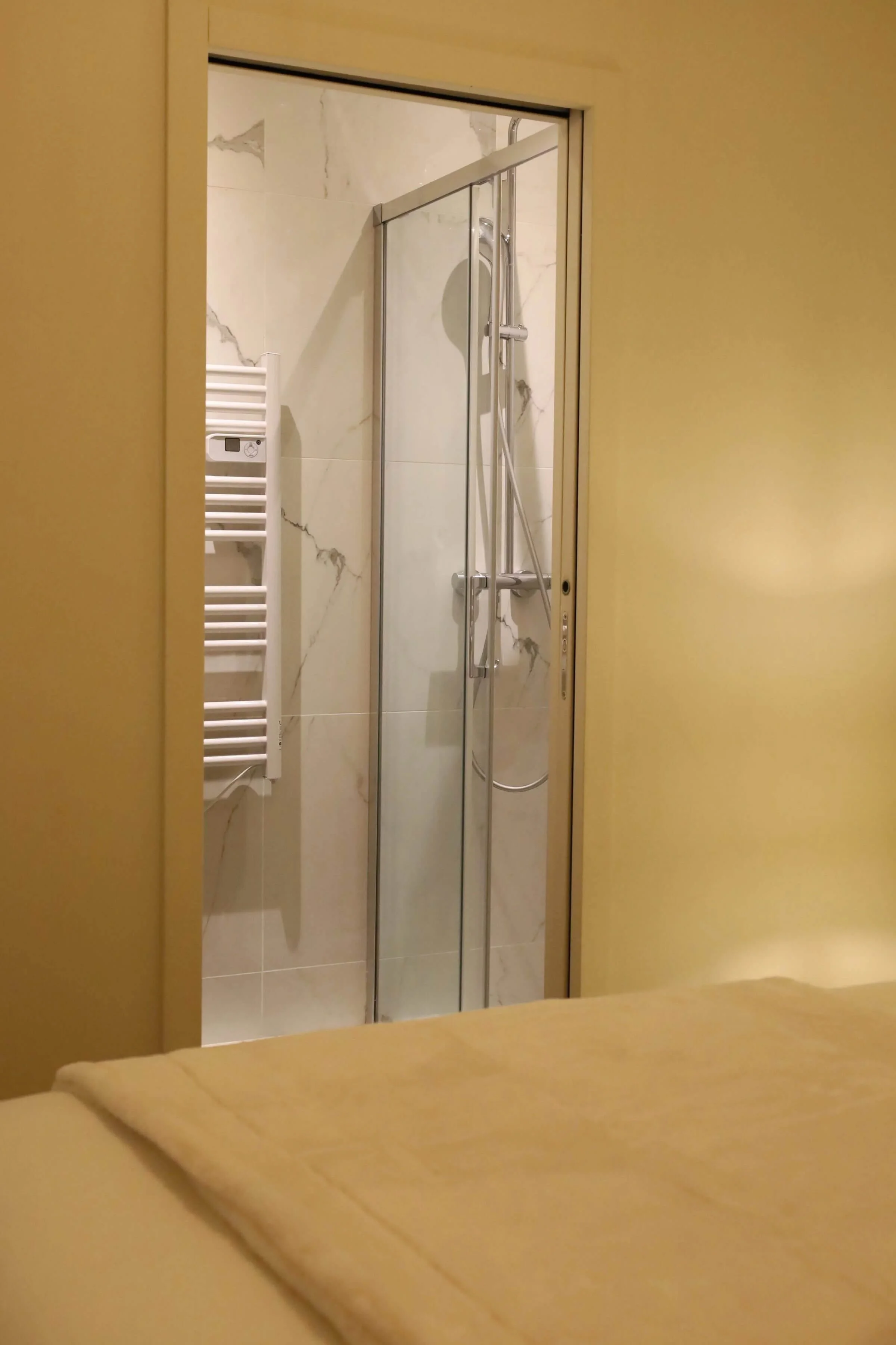 teva-renovation-legere-t2-rue-de-rome-paris-17-12.jpg