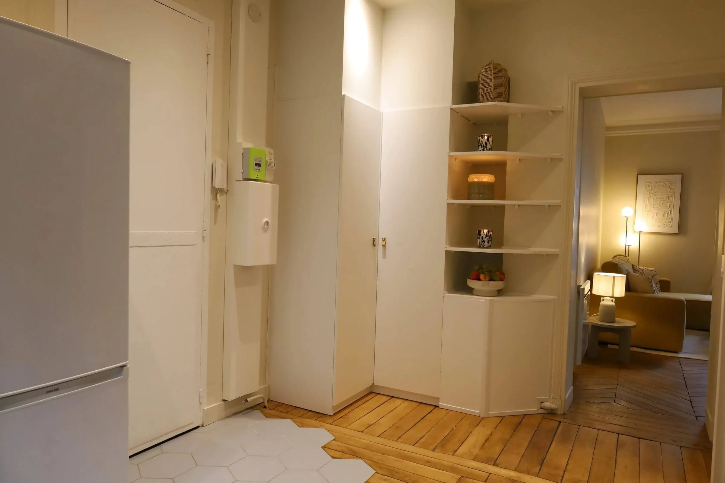teva-renovation-legere-t2-rue-de-rome-paris-17-08.jpg