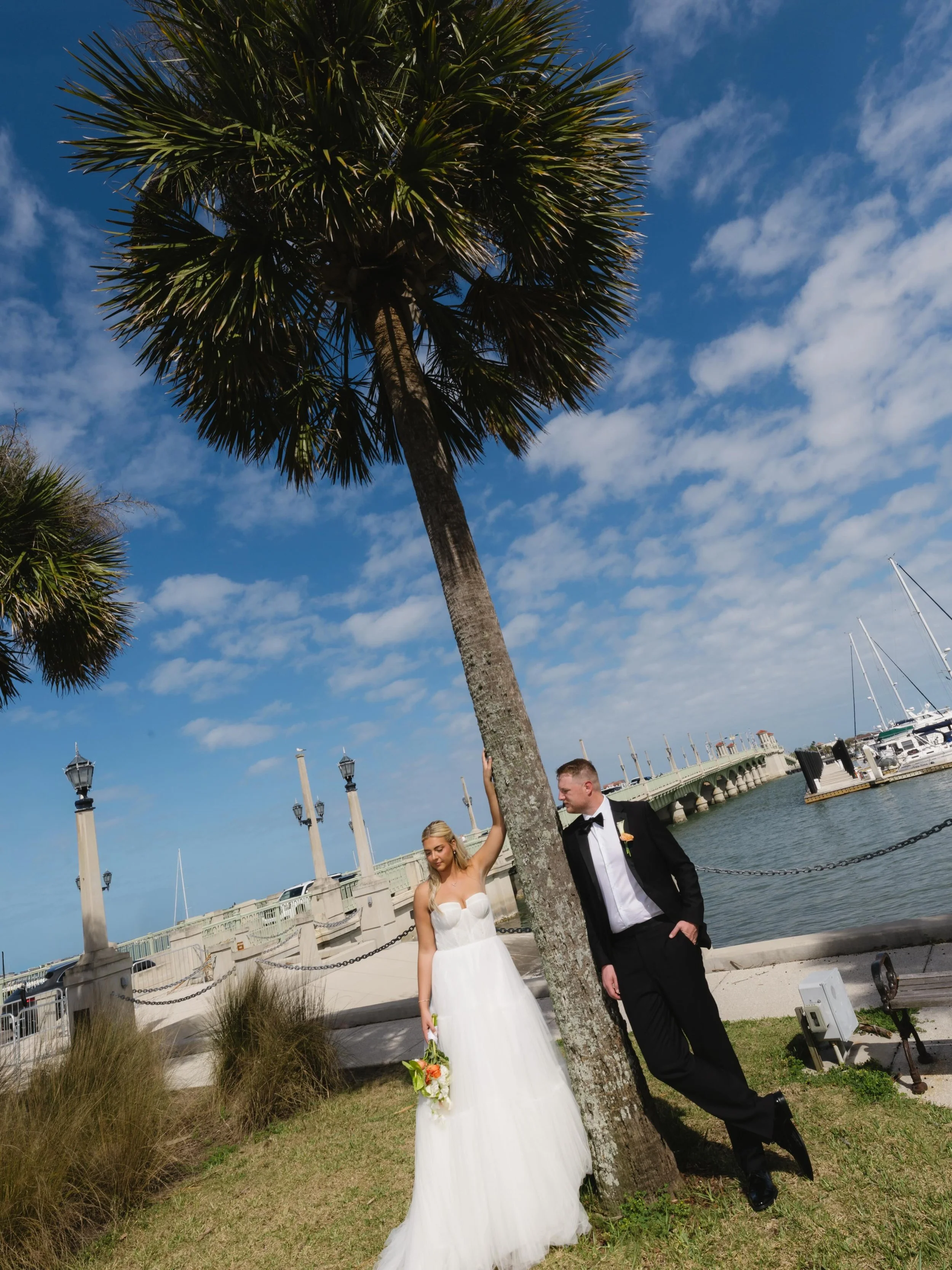 The Webbs🤍

Ryan and Rebekah&rsquo;s wedding weekend was a dream! We loved bringing their vision to life!

Coordinator: @correiacollectiveevents 
Venue: @whiteroomevents 
Photographer: @berkshireweddingphotography 
DJ: @jhp_entertainment 
Florals: @