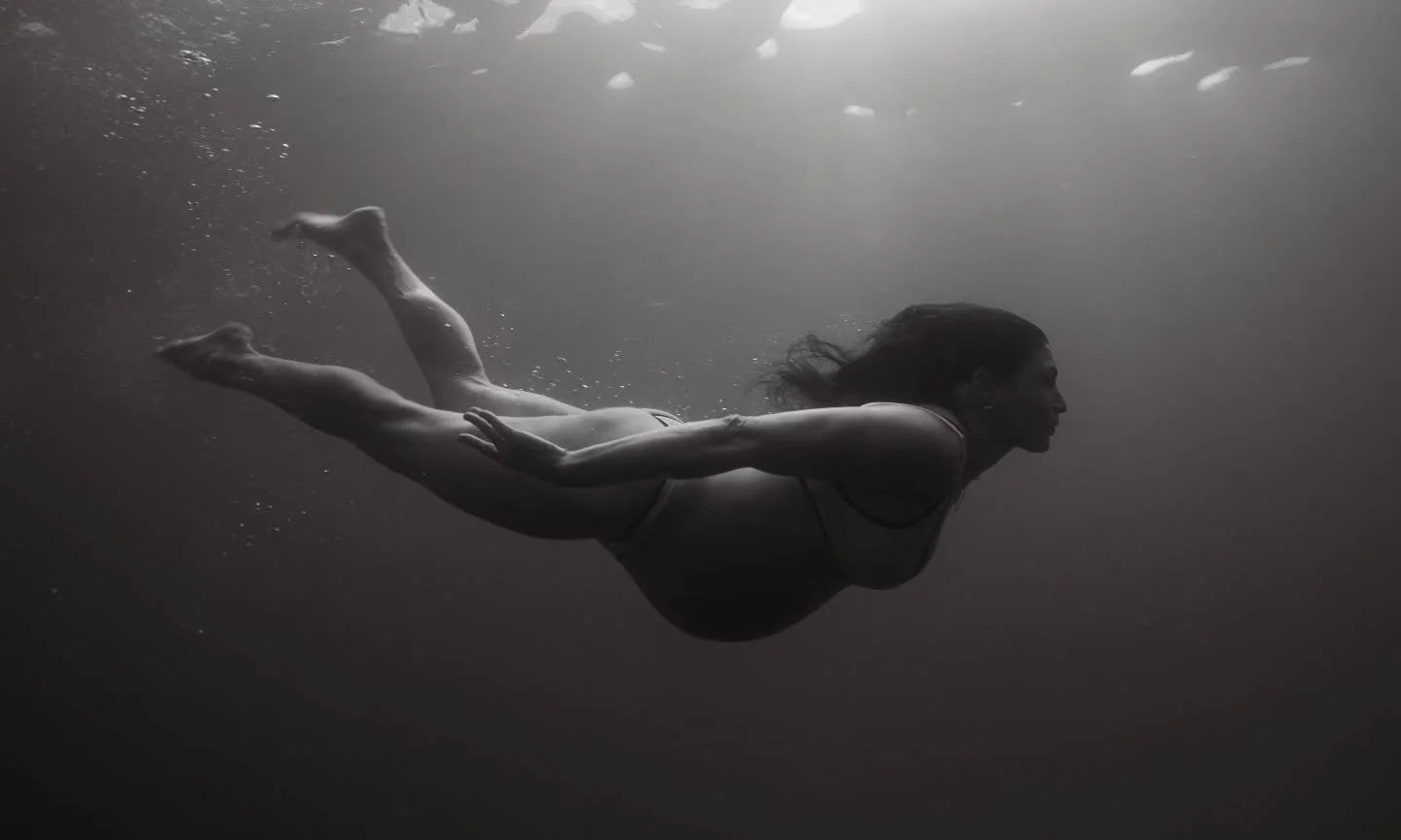 A different way to capture maternity. 

Underwater sessions in Sydney. Ocean or heated pool. Check out my website or DM me. 

#underwaterportrait #underwatermaternity #maternityshoot #sydneymums #portrait