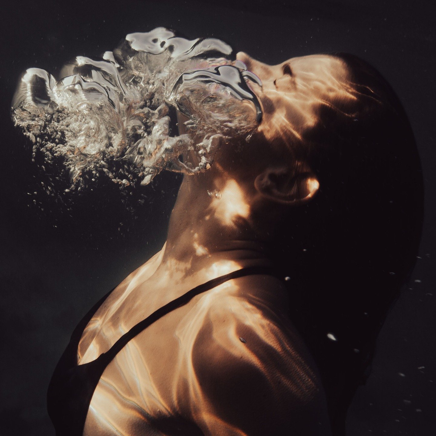 Ran into @kristinamendonca in Manly&hellip; a few days later we were shooting at Shelly.

We had a few hours to shoot underwater, beachside, and aerial. Everything lined up on this one.
Some real melters in the set. More to come. 

If you&rsquo;ve be