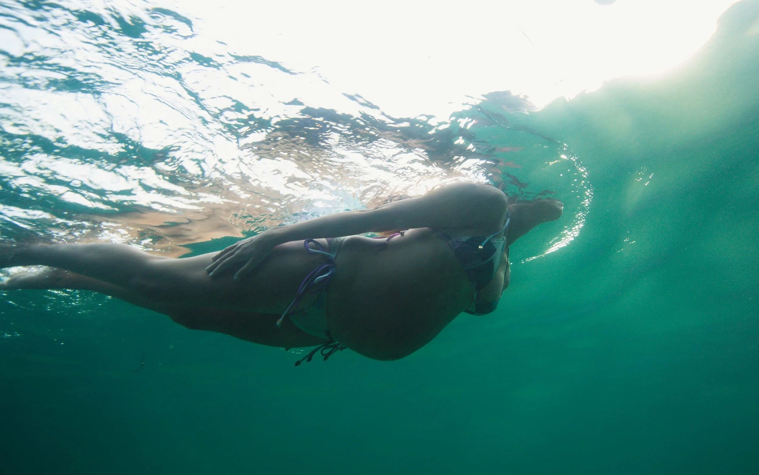 leo clifford underwater maternity photography 3.jpg