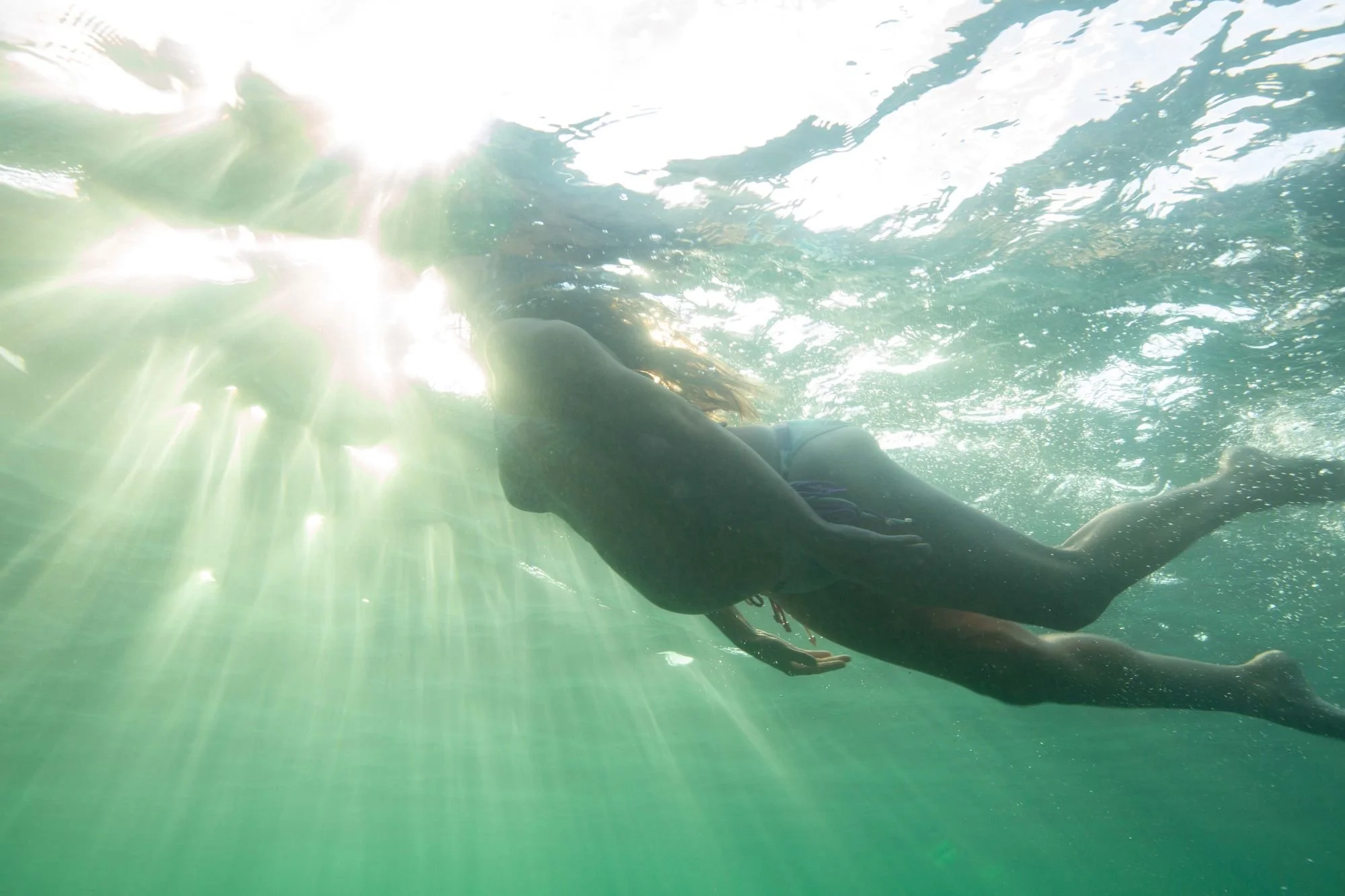 leo clifford underwater maternity photography 40.jpg