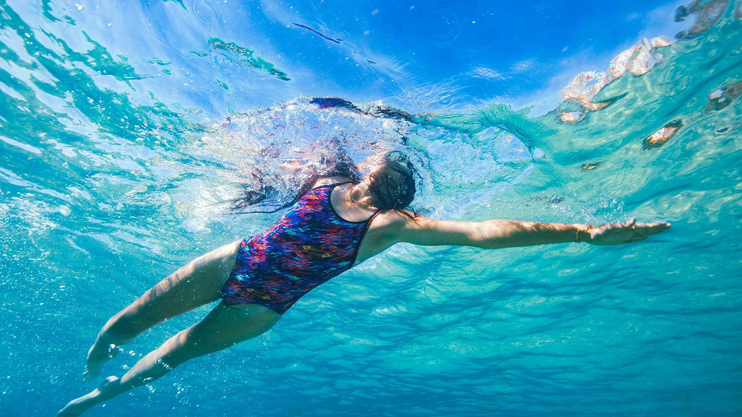 Shot in Manly with @funkitaswimwear from the rock pools to the open water.

#underwaterphotography #funkitaswimwear #swimwear #manlyphotographer