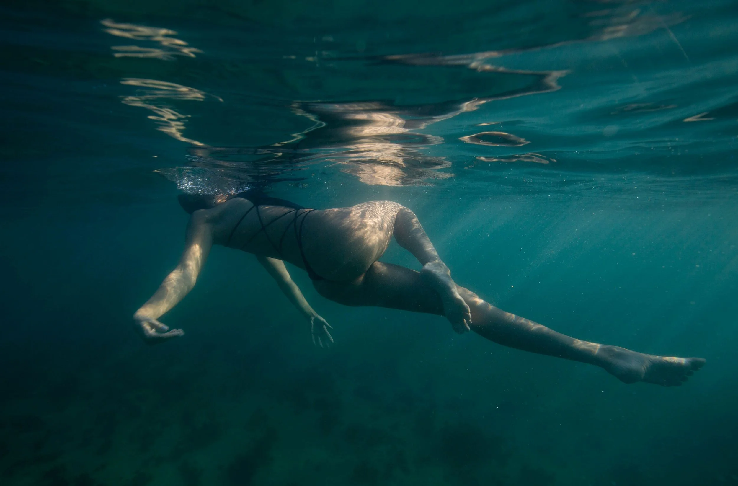 leo clifford underwater maternity photography 21.jpg