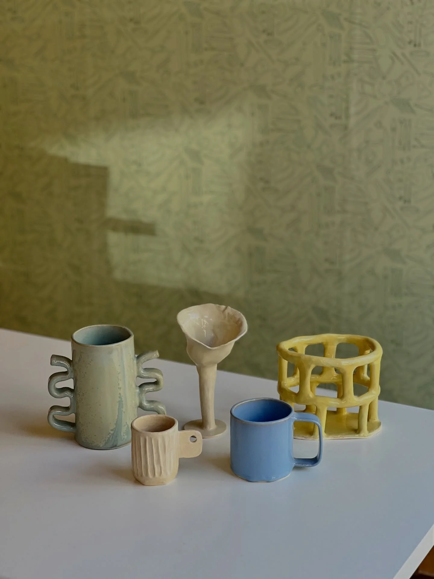 It&rsquo;s happening!! 🥳 Our classes are now open for enrollments! ☀️ Check out our website on our bio for all our offerings&mdash; handbuilding and pottery wheel one-time trials, 6-week classes, after-school clubs, and summer camps! We look forward