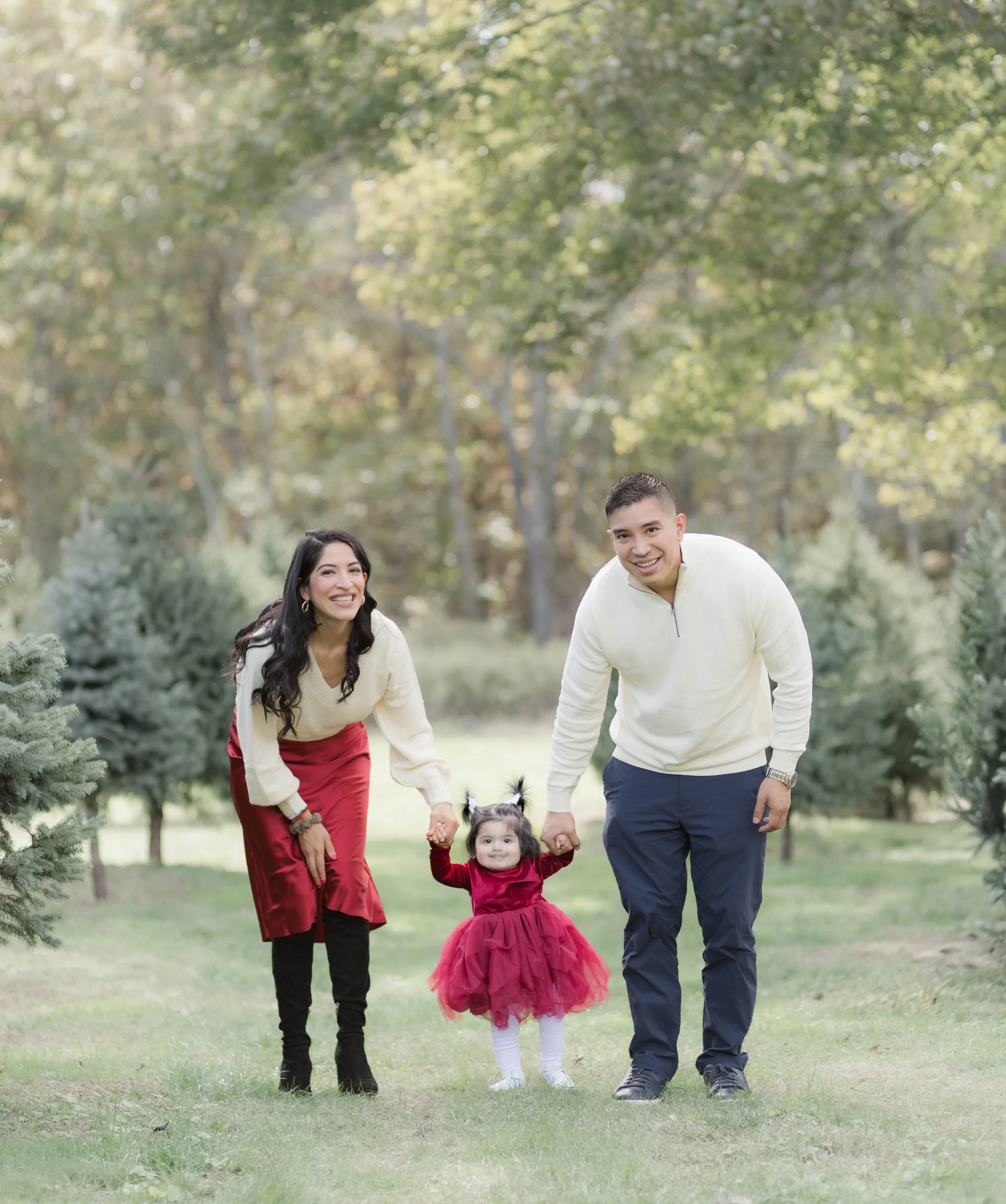 mikes-tree-farm-manorville-family-photos