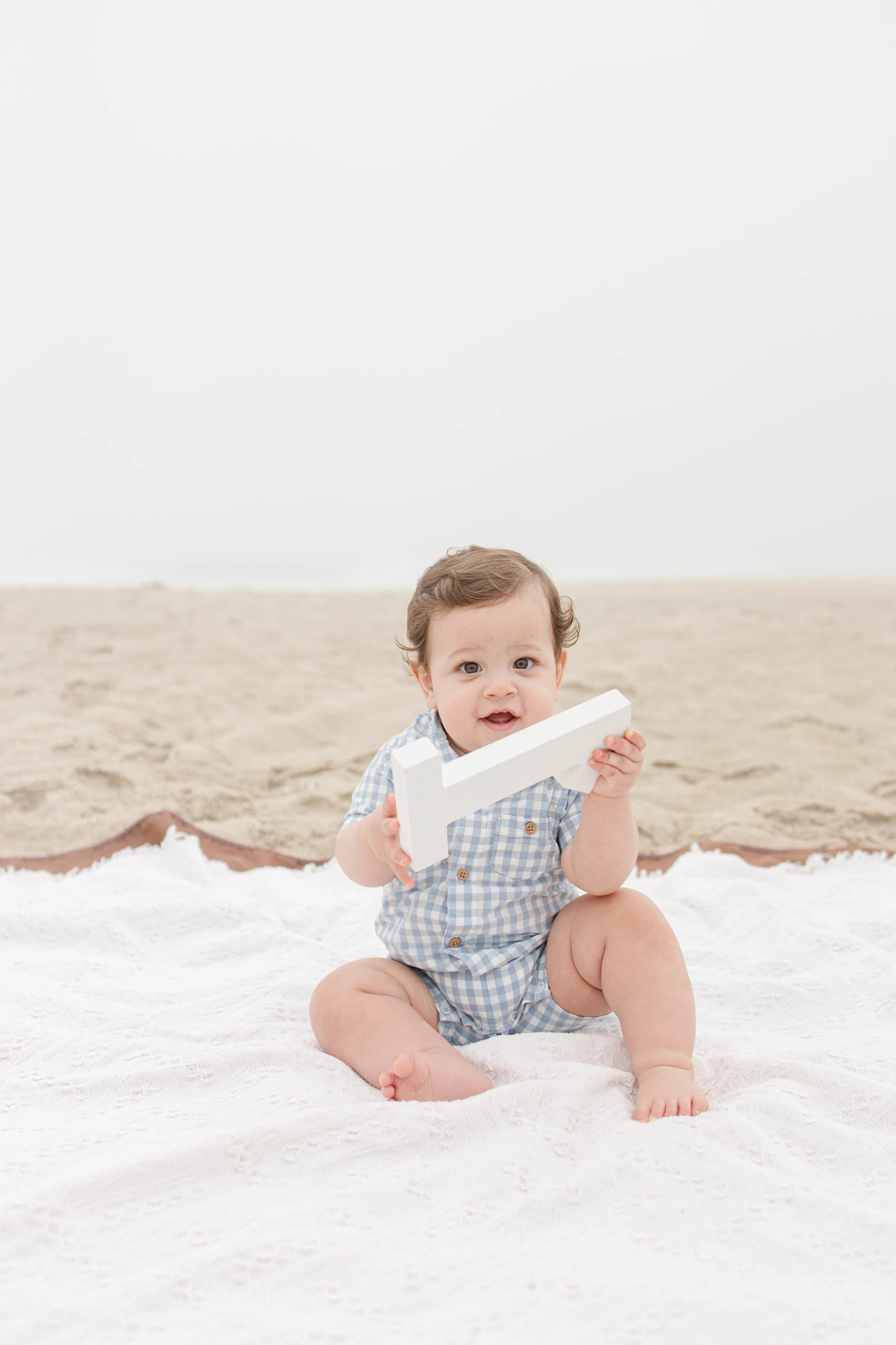 first-birthday-beach-portrait-robert-moses-babylon-ny.jpg