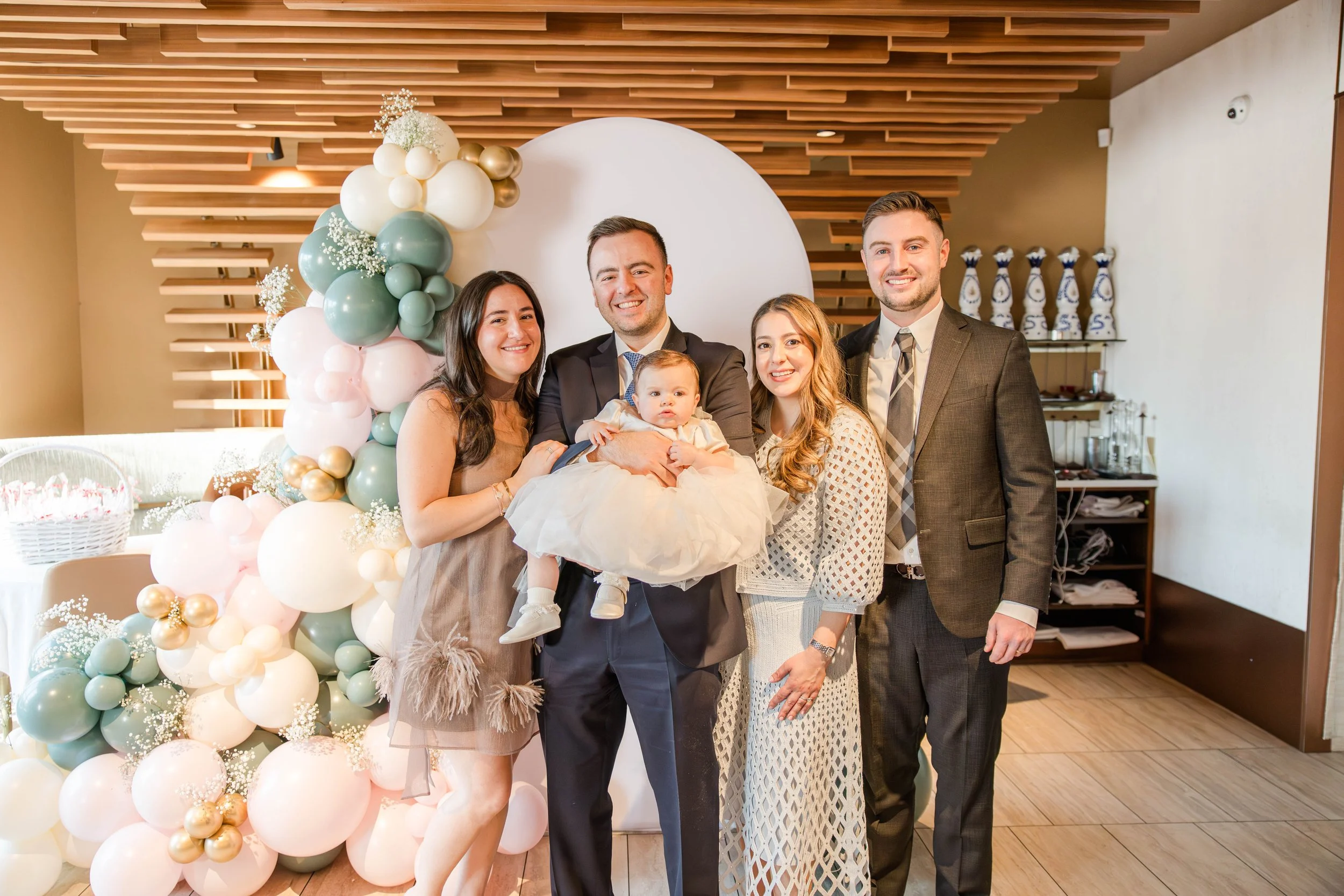 hunter-the-restaurant-family-portrait-balloon-setup.jpg
