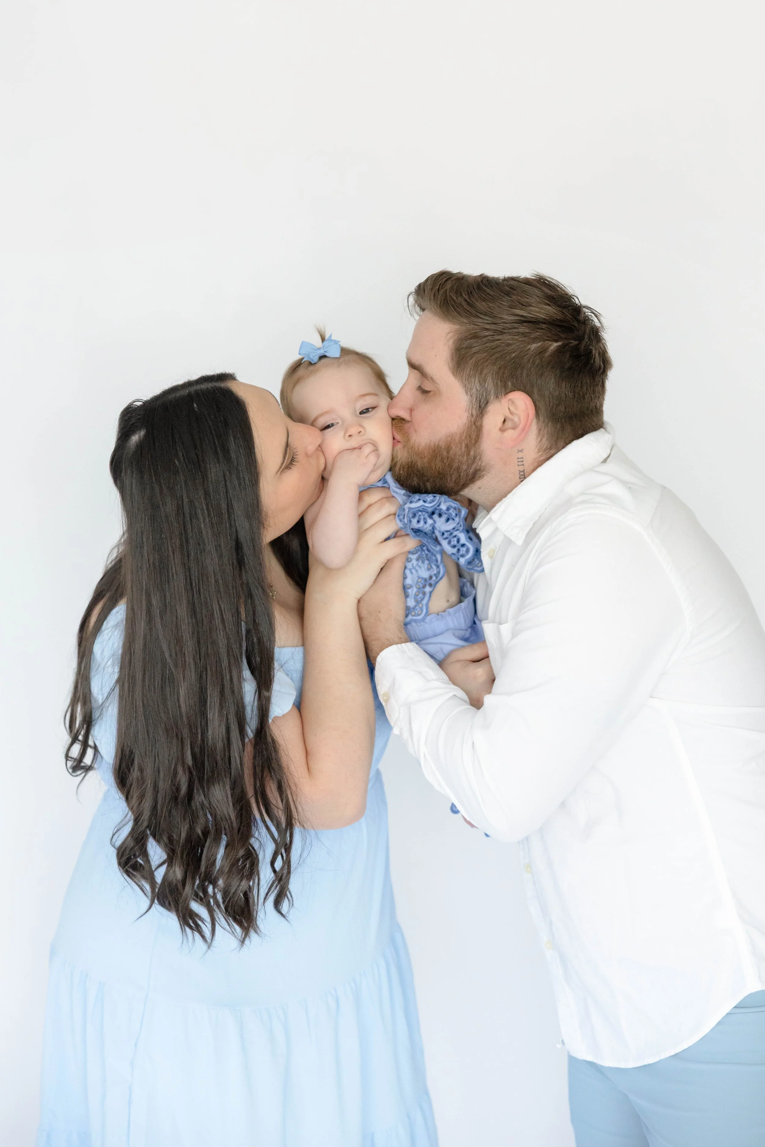 brookhaven-ny-baby-family-photoshoot
