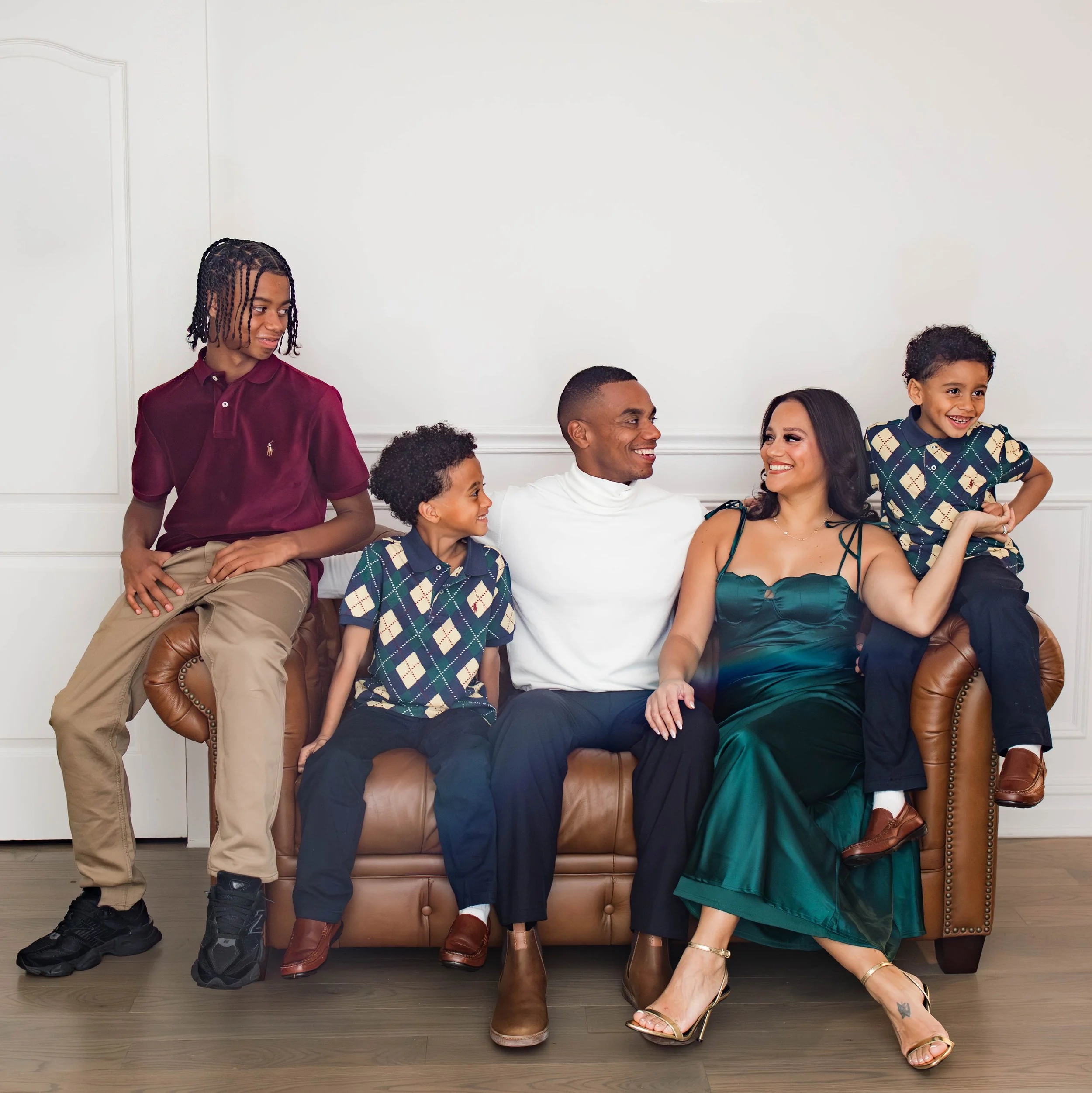 freeport-ny-holiday-family-portrait-session