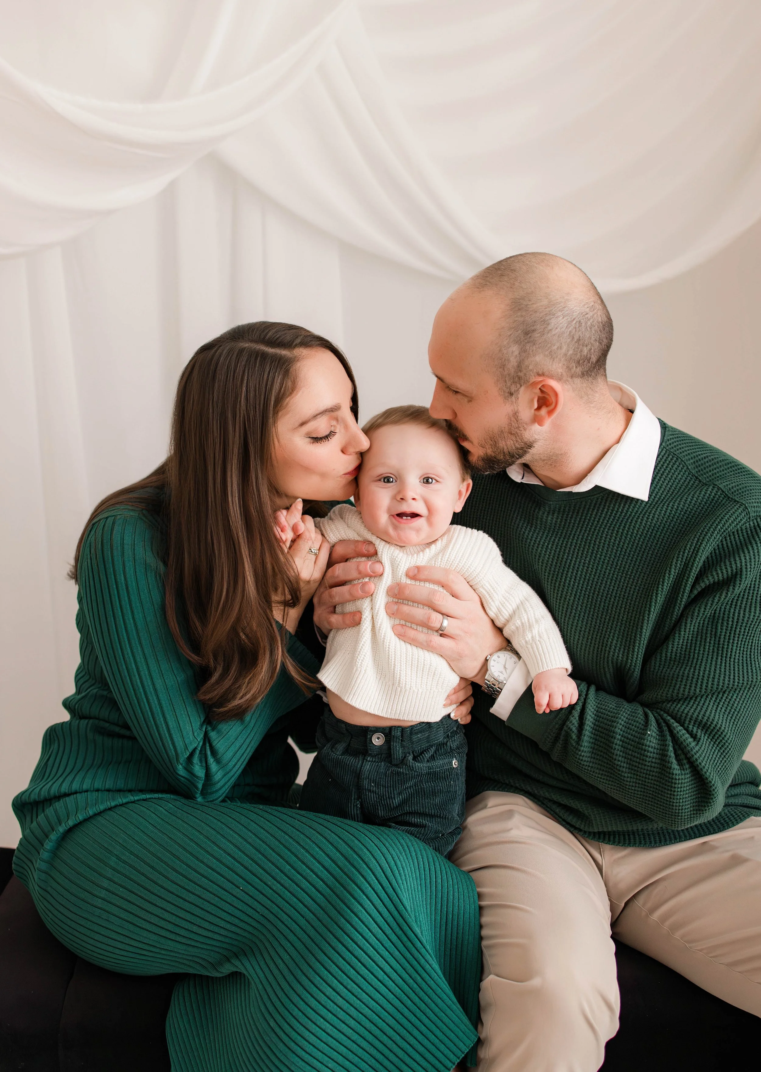 garden-city-studio-holiday-family-session-hilton-project