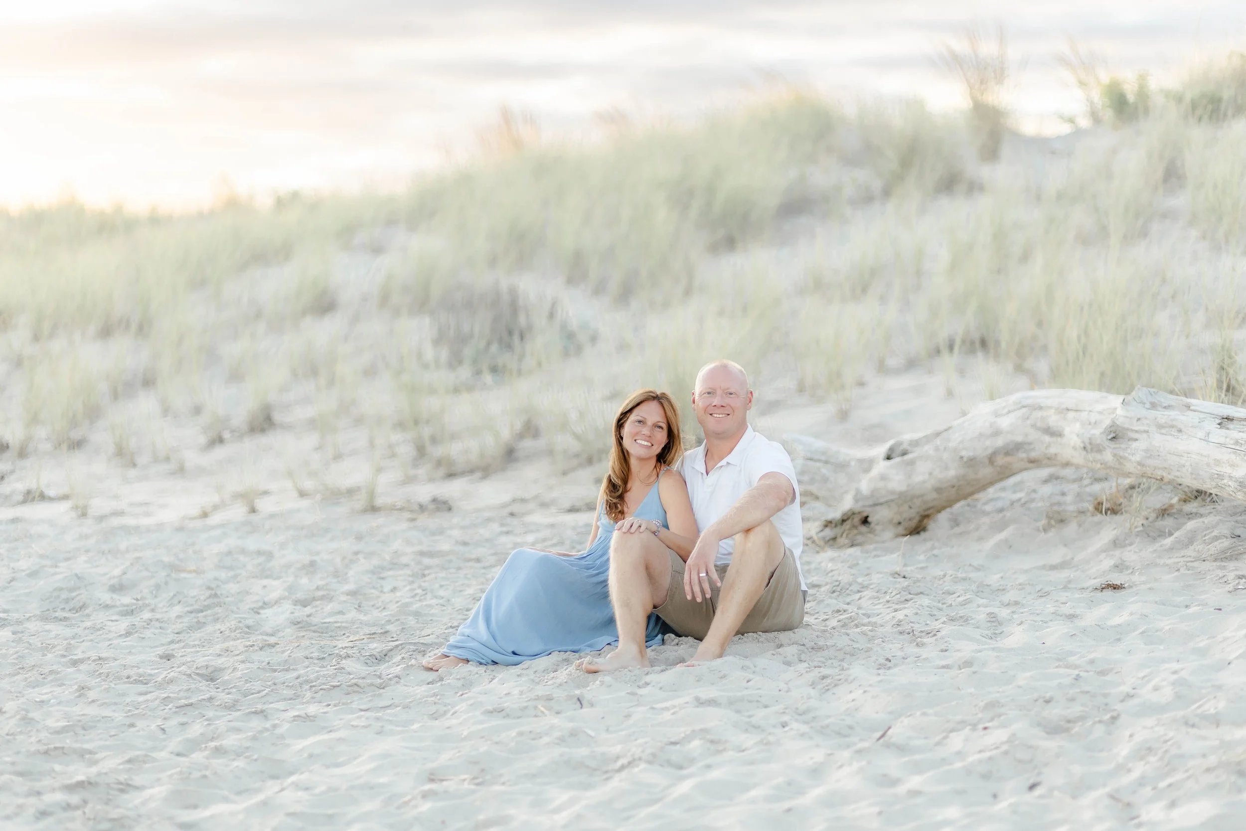 robert-moses-field-5-beach-couple-session-fire-island