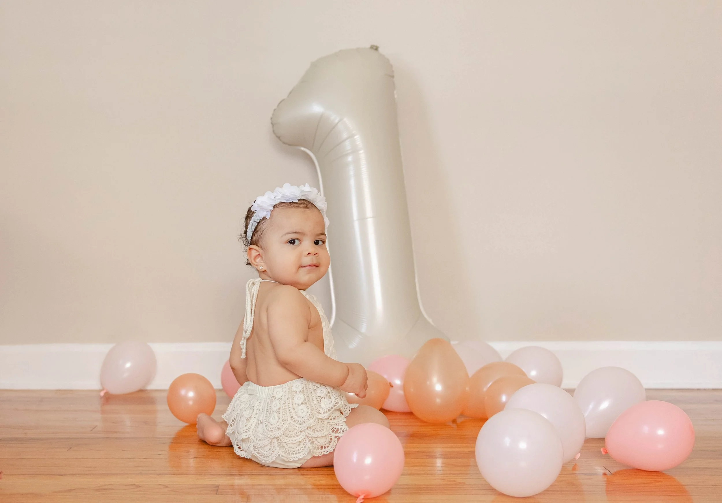 first-birthday-portrait-floral-park-ny.jpg