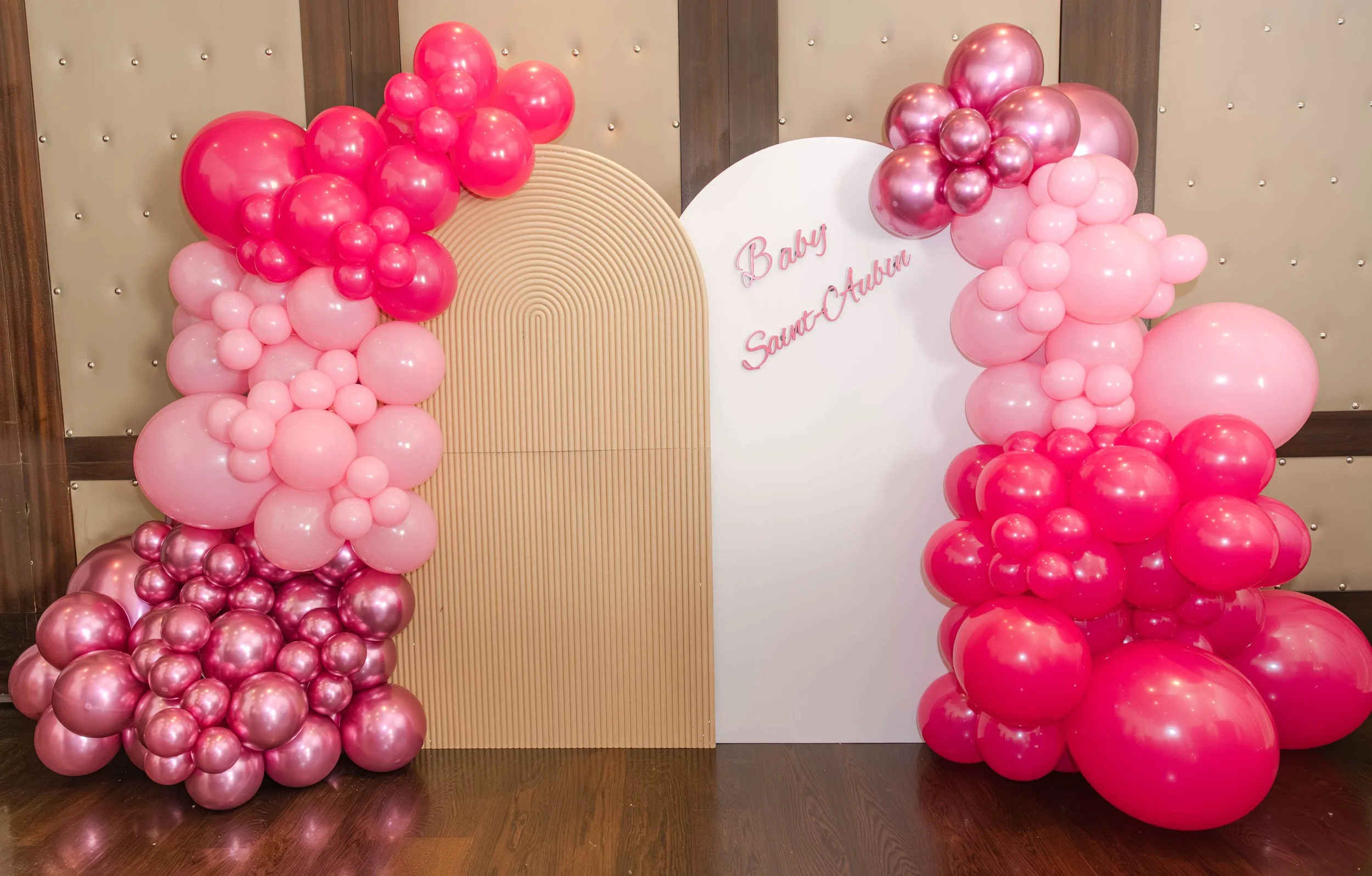 baby-shower-balloon-backdrop-insignia-steak-house-suffolk-county-ny