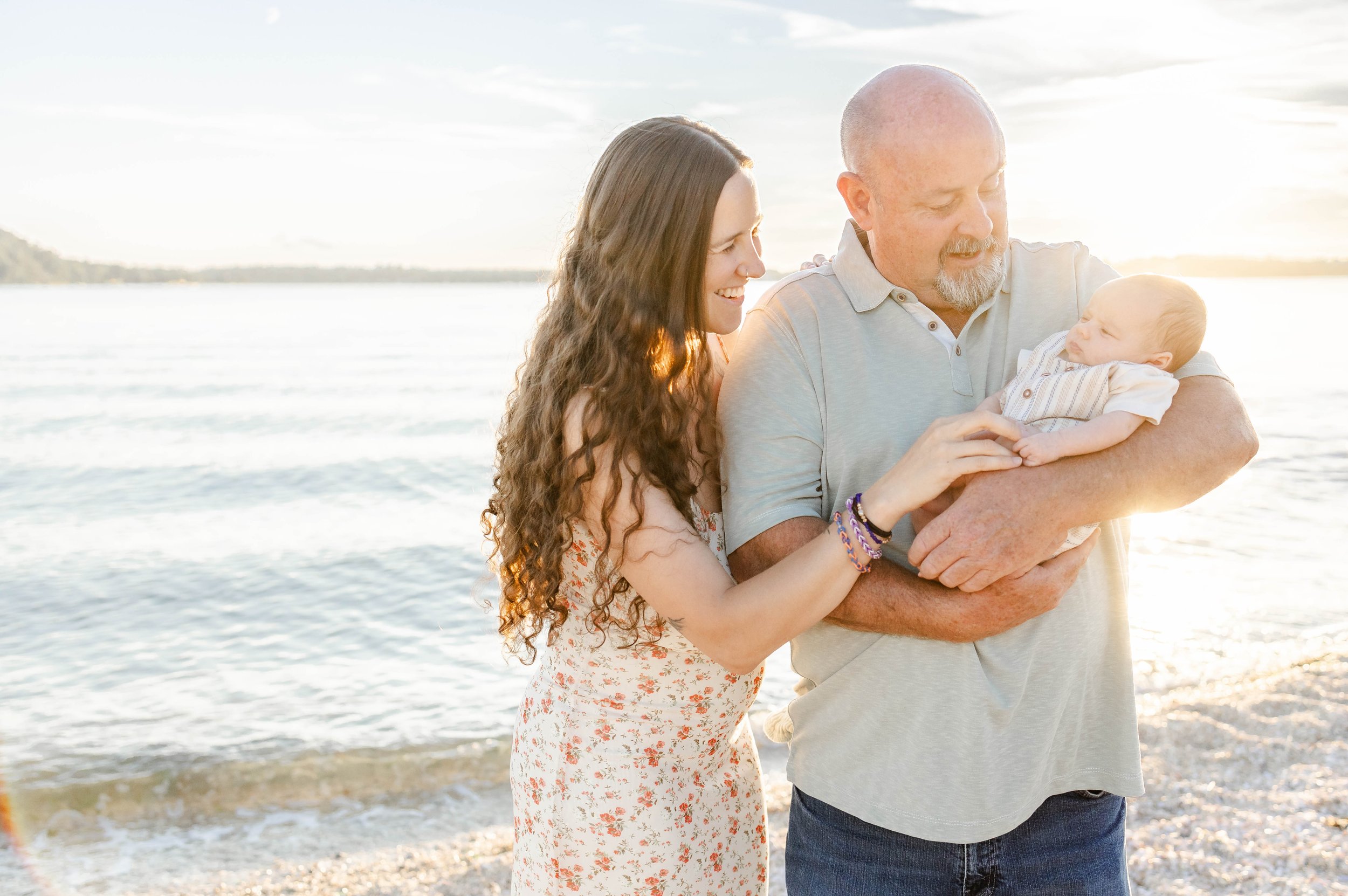 west-neck-beach-shelter-island-family-photoshoot