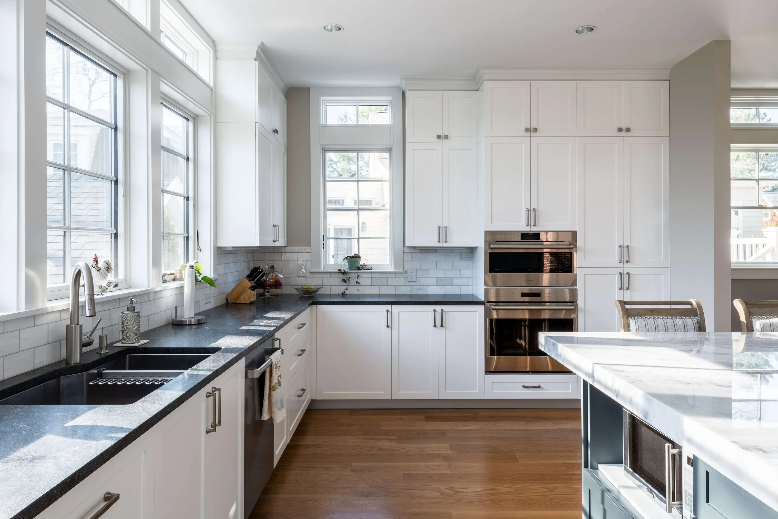 CollearyConstruction-Waverley-Kitchen - West-belmont-entire-house-renovation-and-addition.jpg