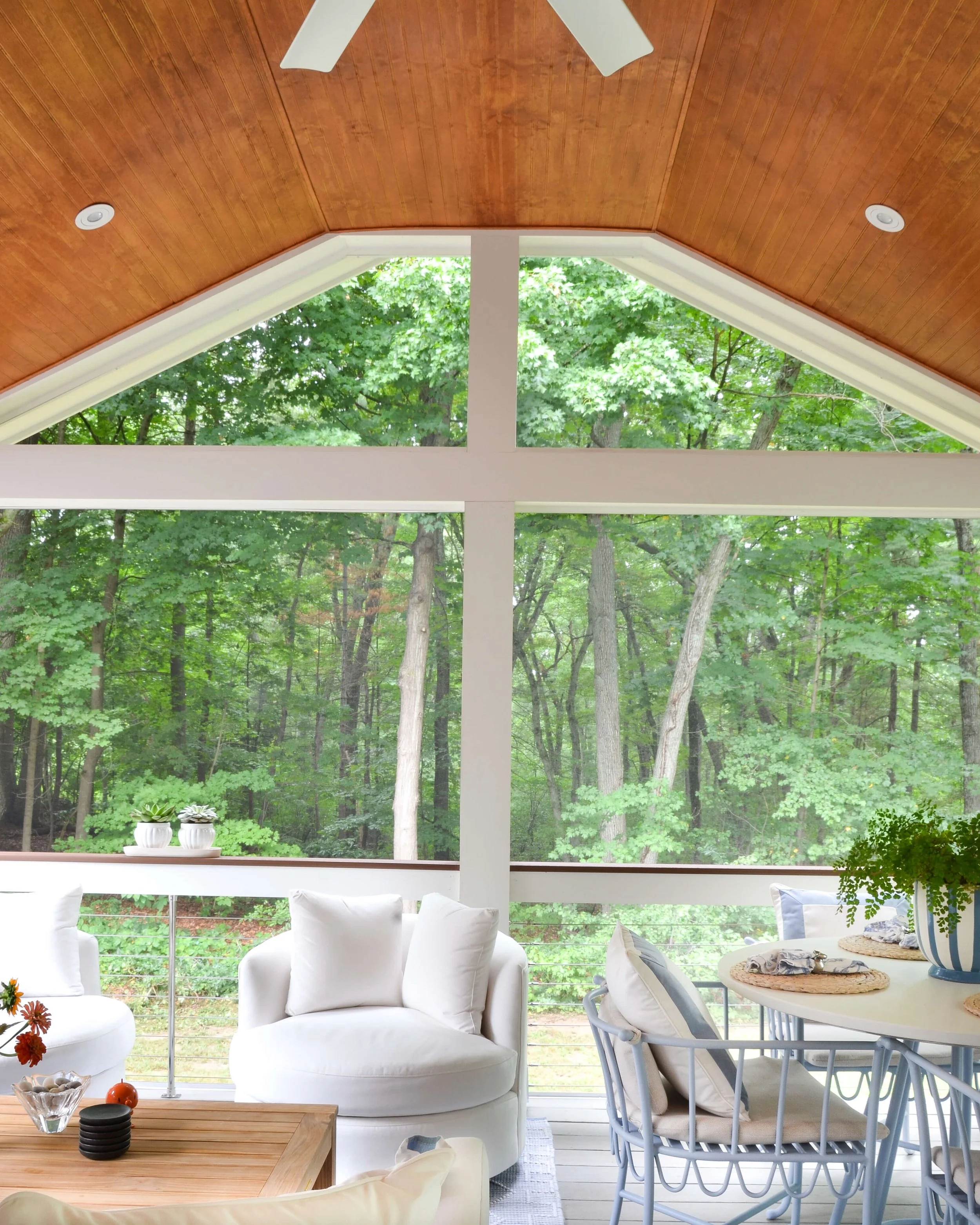 Open framing keeps the view front and center.