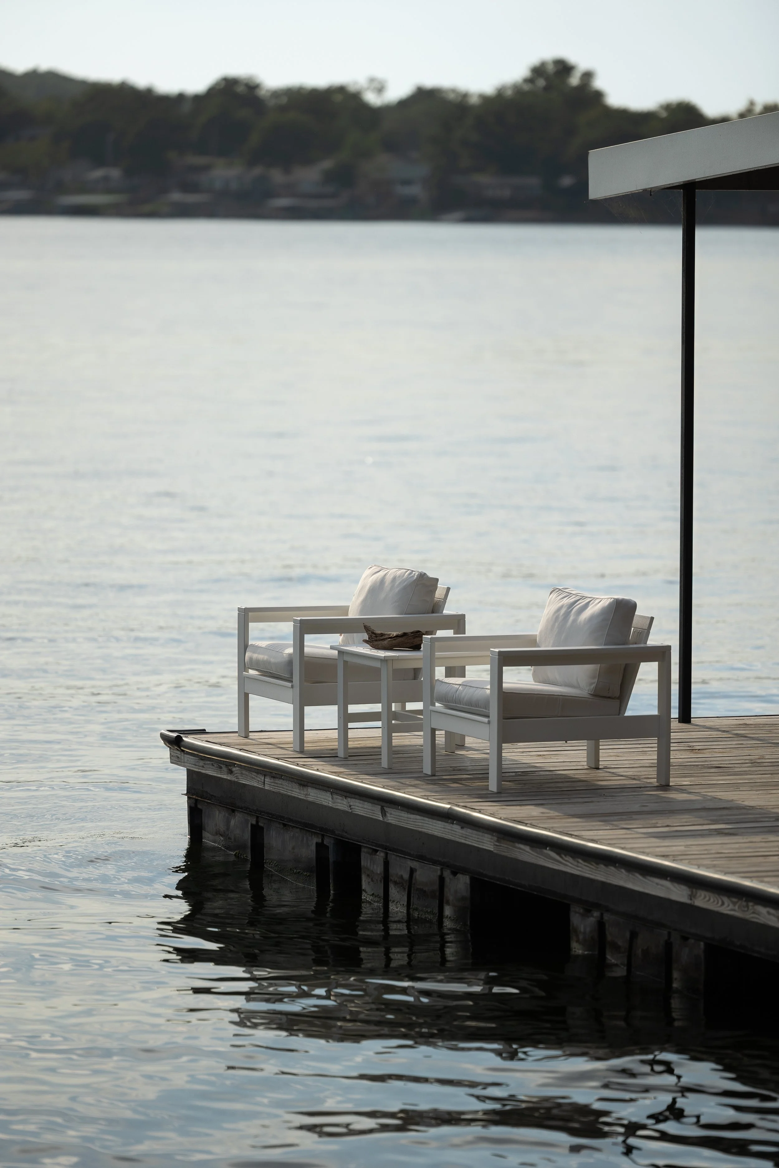 ALL WEATHER SIDE TABLE