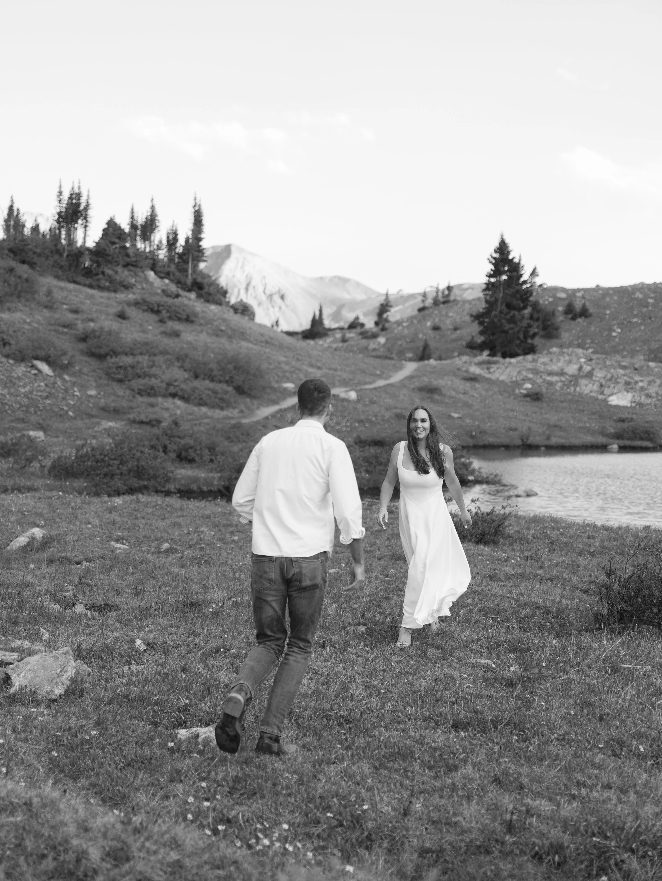 colorado-engagement-photographer-loveland-pass-60.jpg